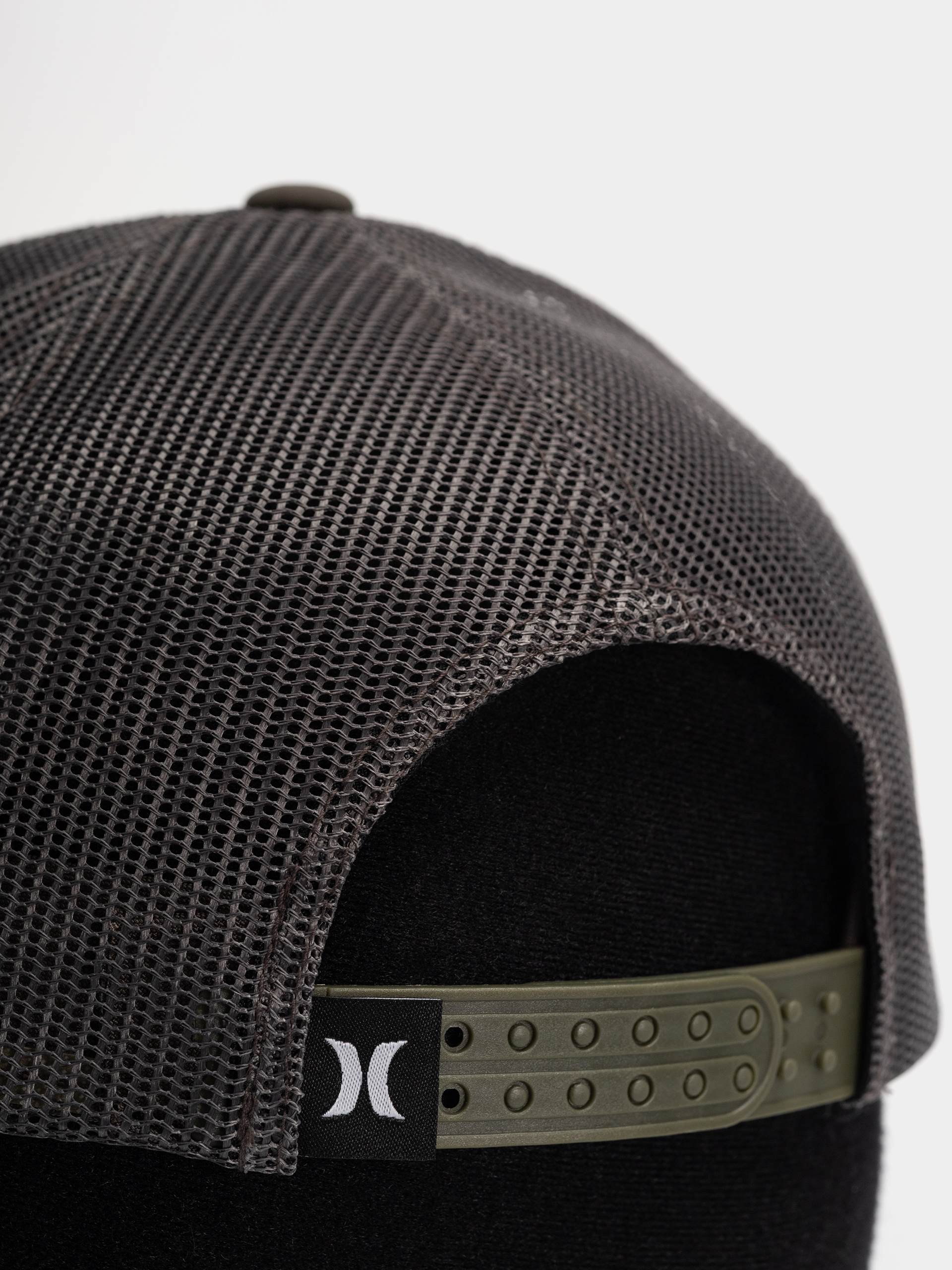Шапка с козирка Hurley Beach Break Trucker (olive canvas)