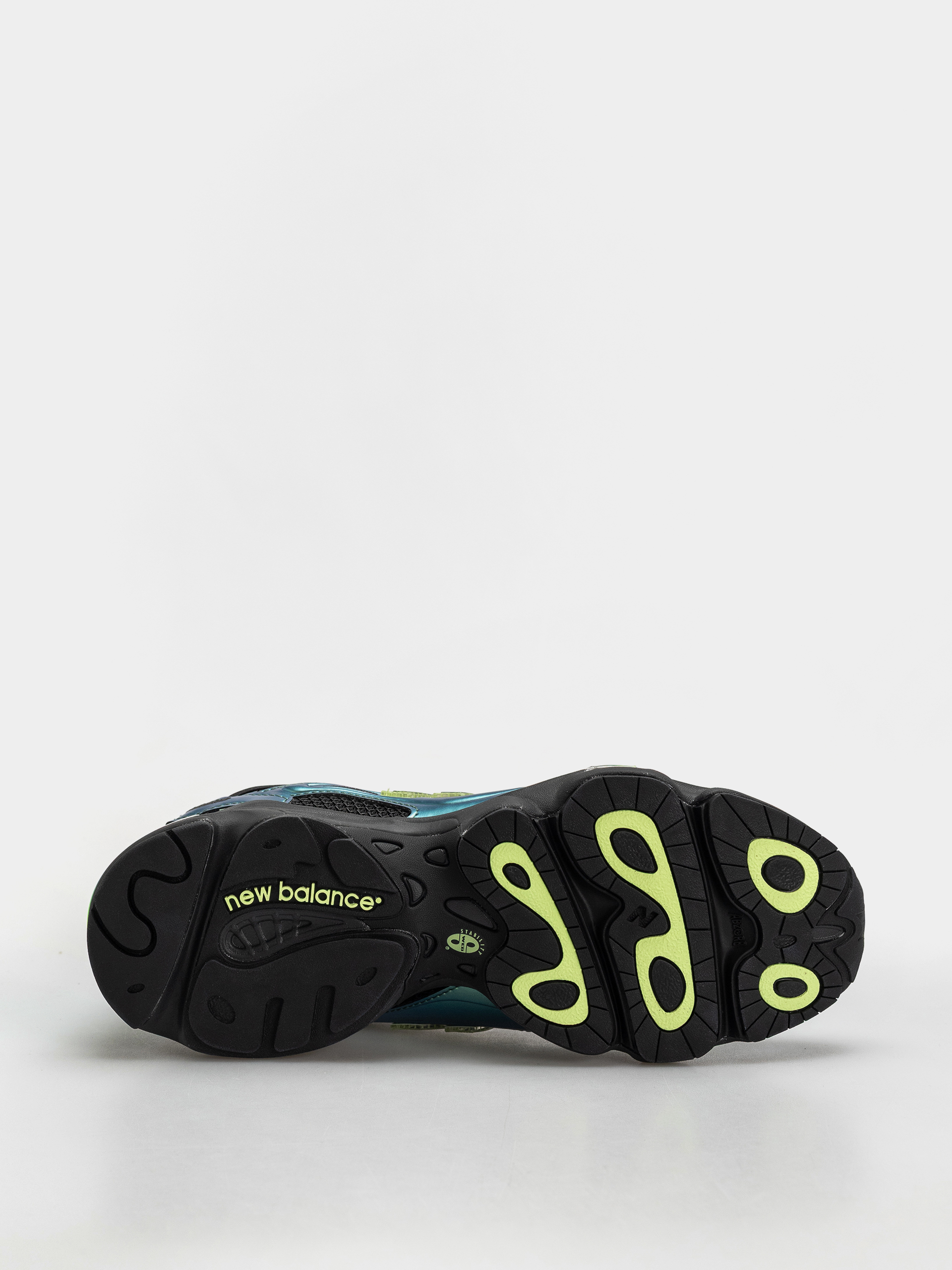 Обувки New Balance 1000 (faded black/afterglow)