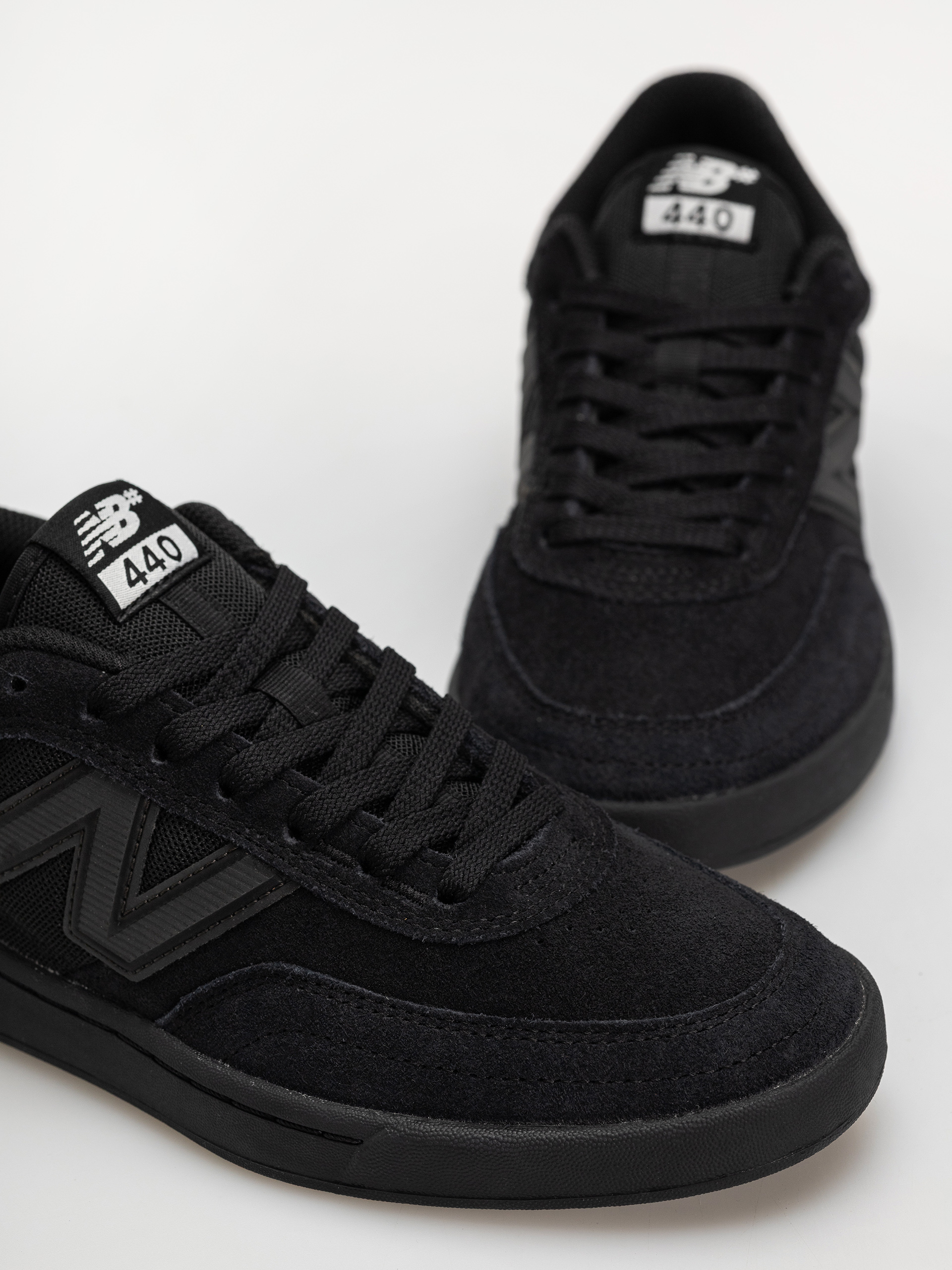 Обувки New Balance 440 (black/black)