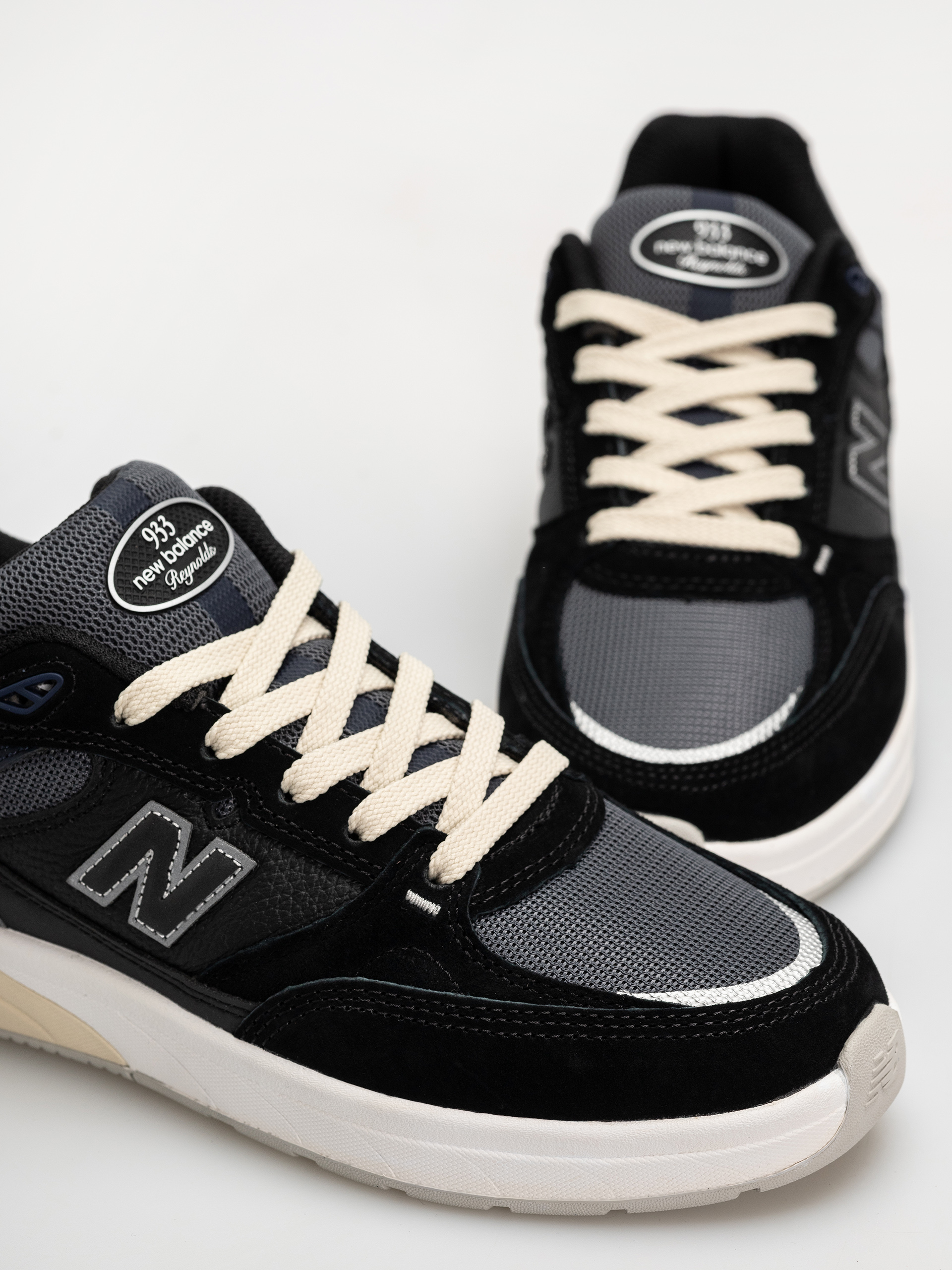 Обувки New Balance 933 (6023 black/eclipse)