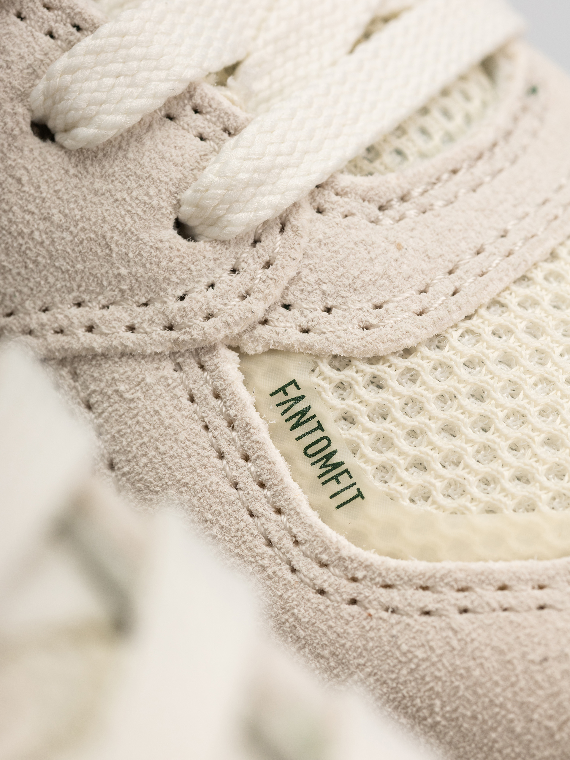 Обувки New Balance 600 (103 white/green)
