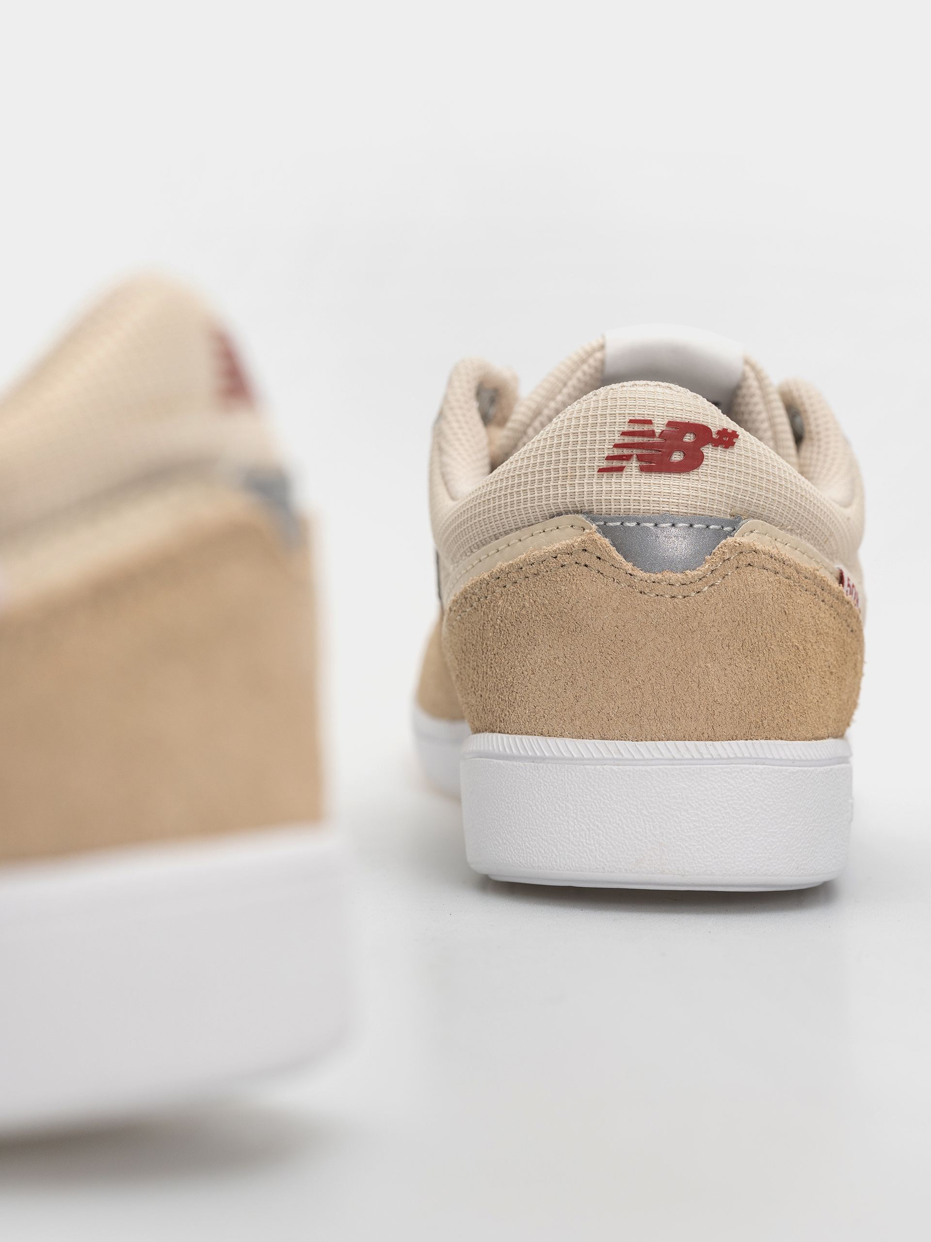 Обувки New Balance 508 (incense/shadow red)