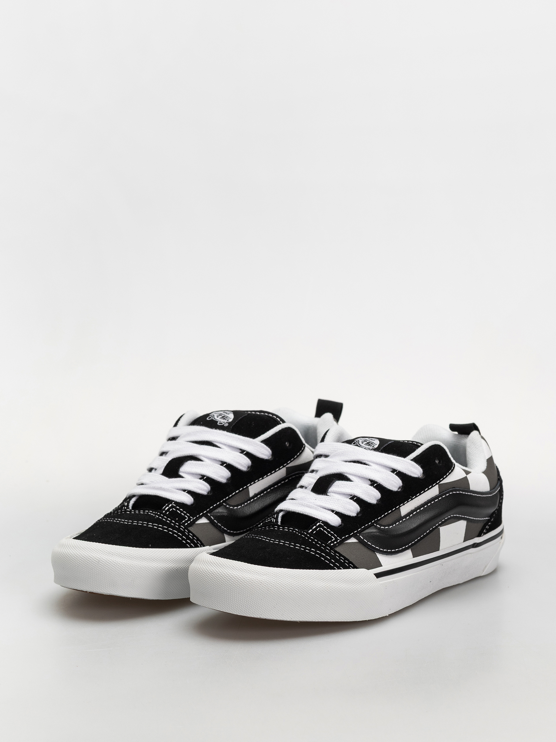 Обувки Vans Knu Skool (mgch gray/black)
