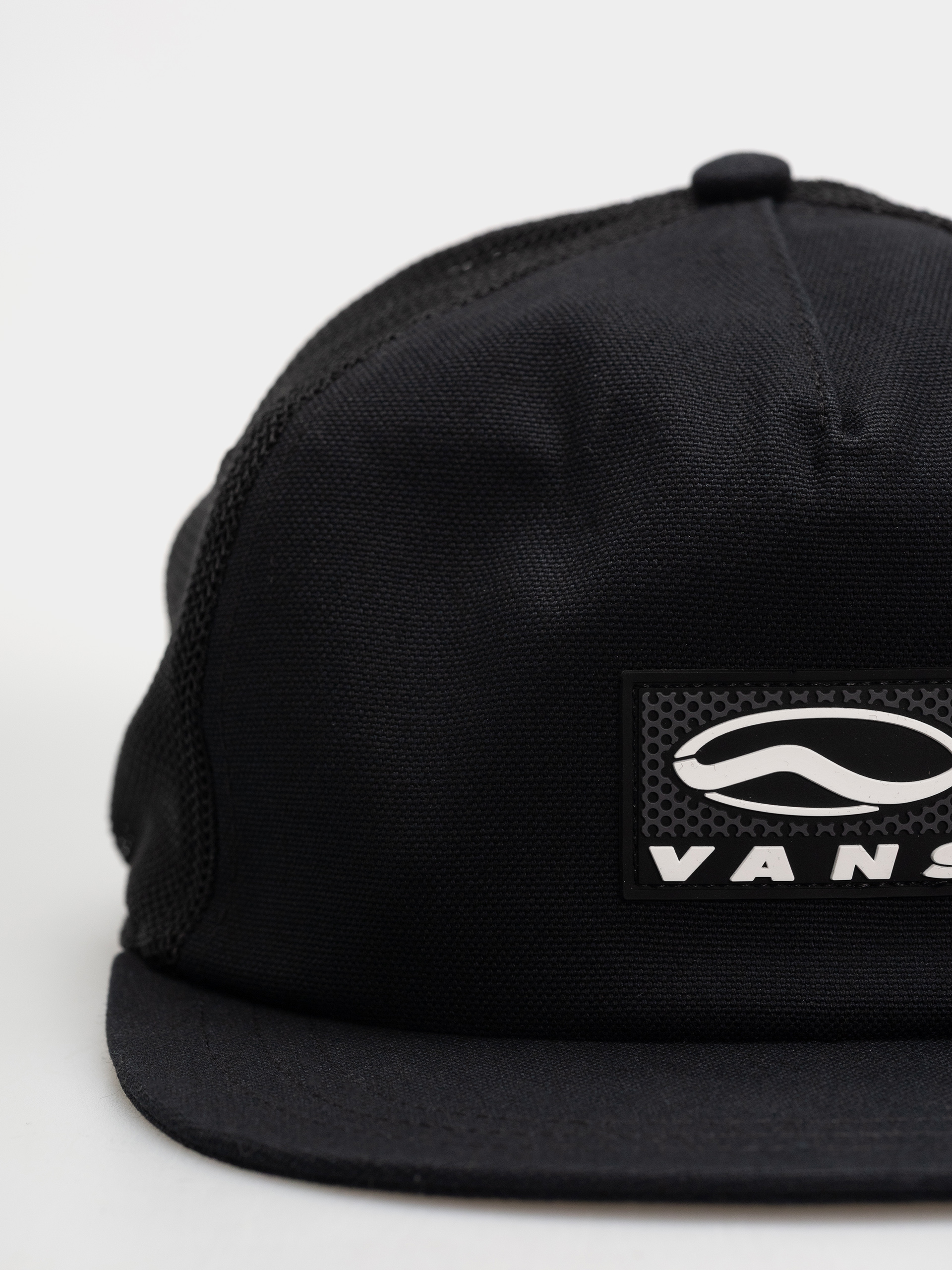 Шапка с козирка Vans Sidestripe Unstructured Trucker (black)