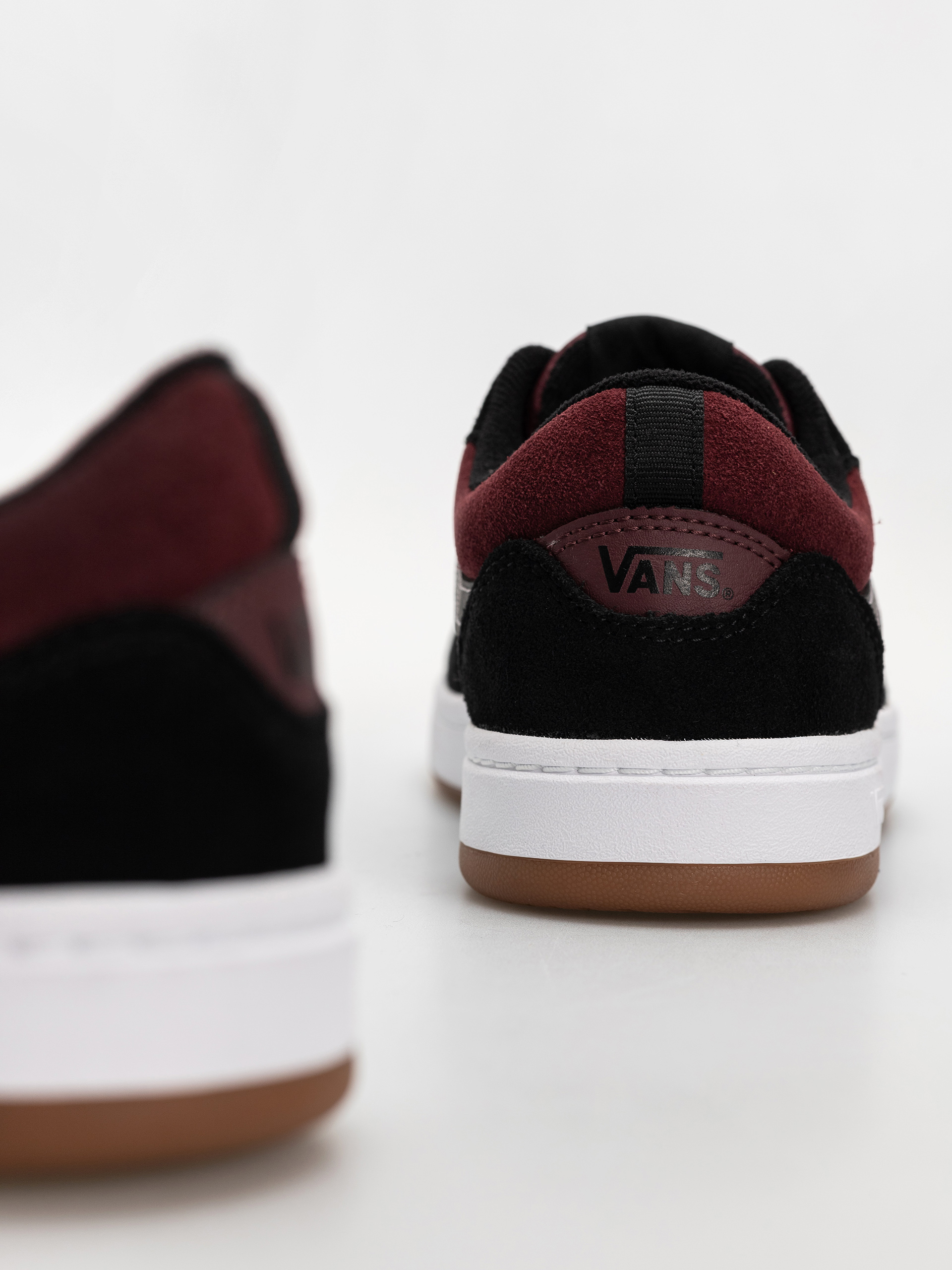 Обувки Vans Cruze 3.0 (black/port)