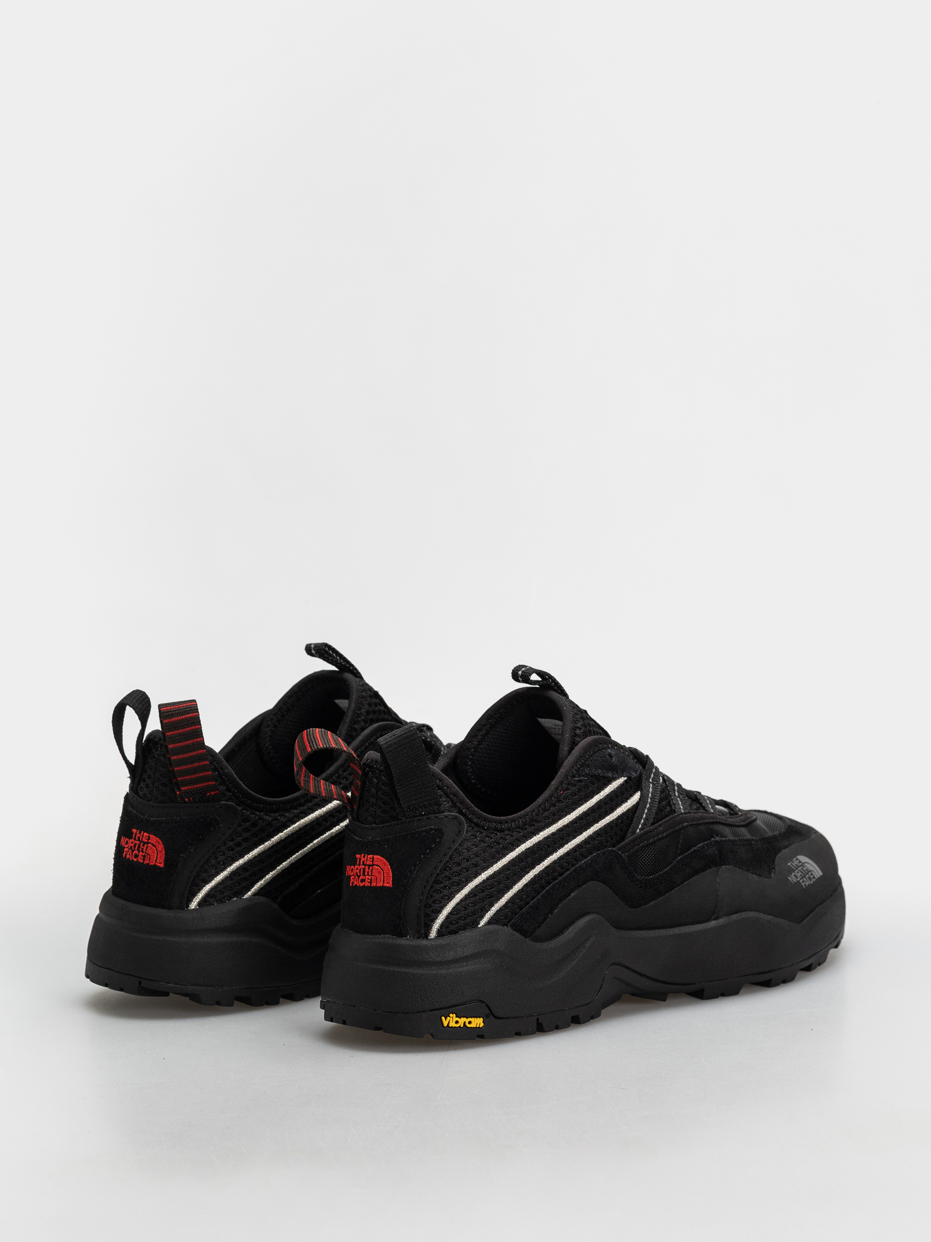 Обувки The North Face Clyffe Ultra (tnf blk/tnf red)
