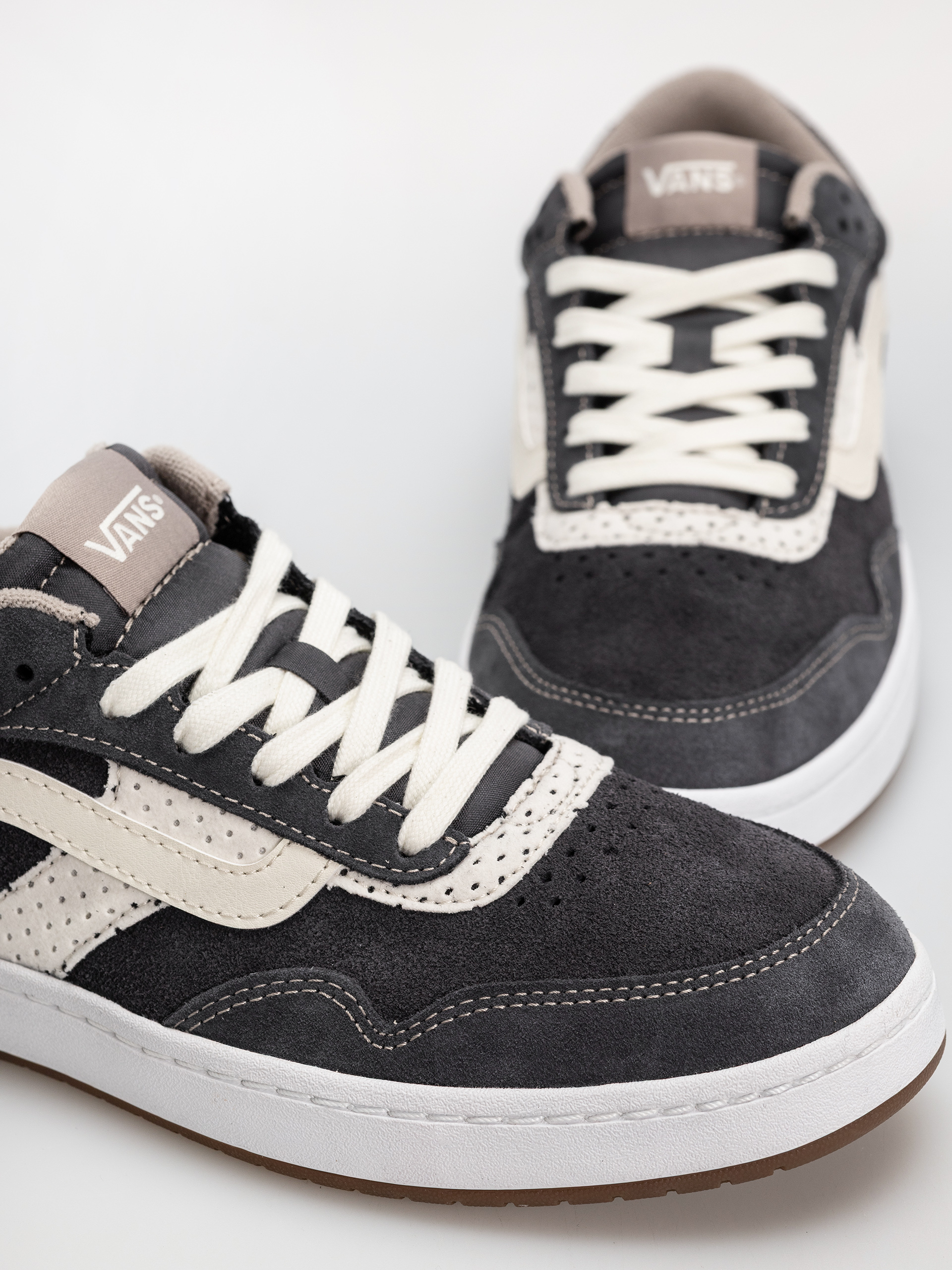 Обувки Vans Cruze 3.0 (gray/marshmallo)