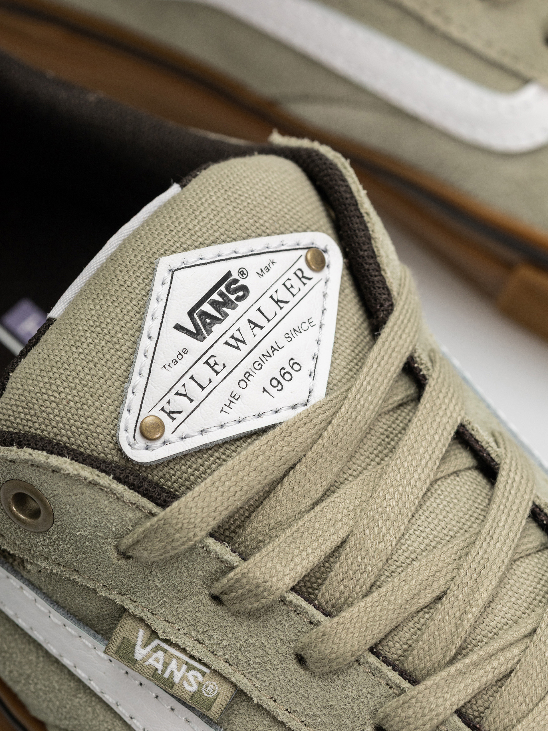 Обувки Vans Skate Kyle Walker (light green/gum)