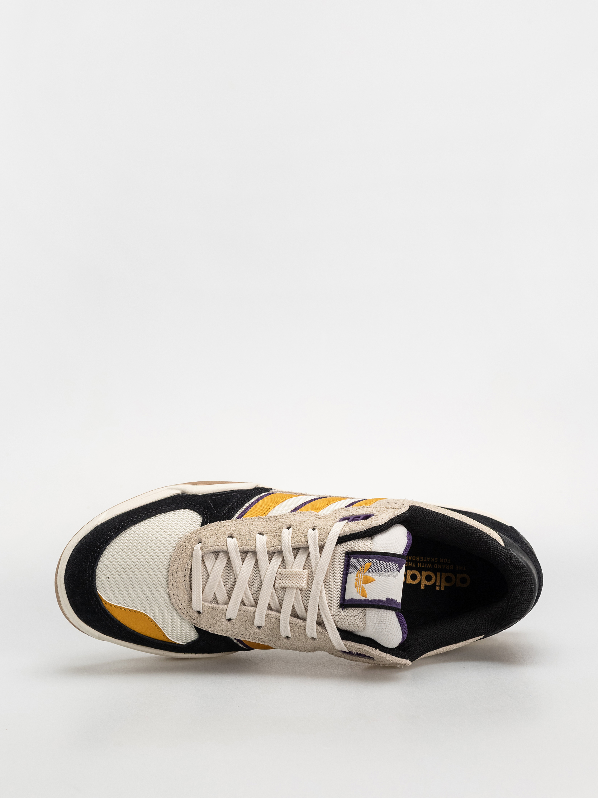 Обувки adidas Tekkira Cup (crewht/owhite/crewht)