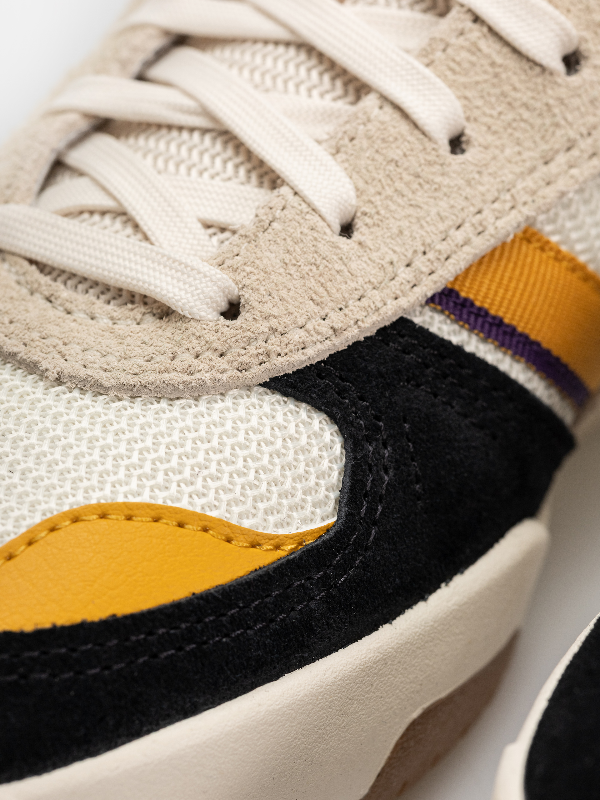 Обувки adidas Tekkira Cup (crewht/owhite/crewht)