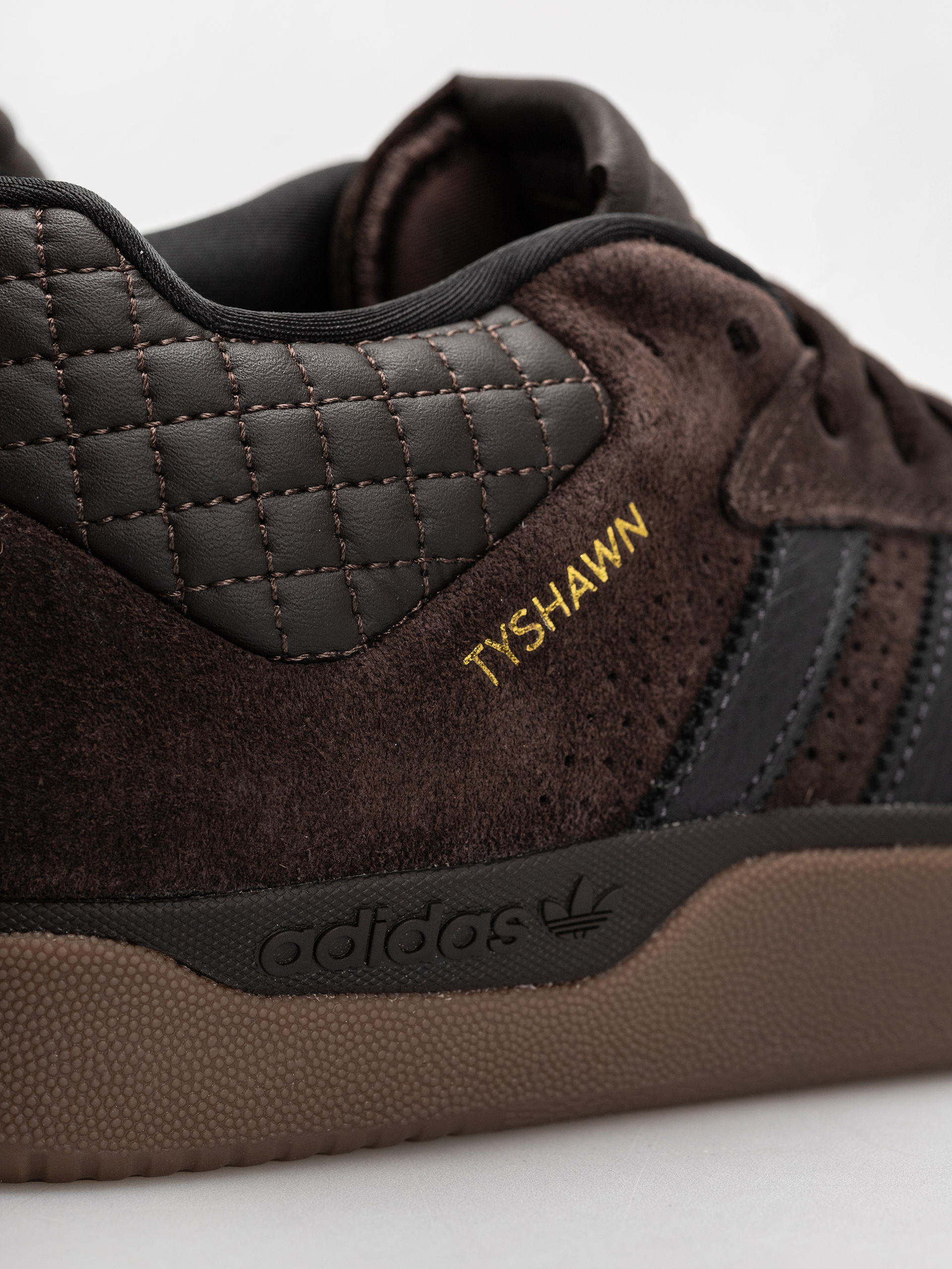 Обувки adidas Tyshawn (carbon/carbon)