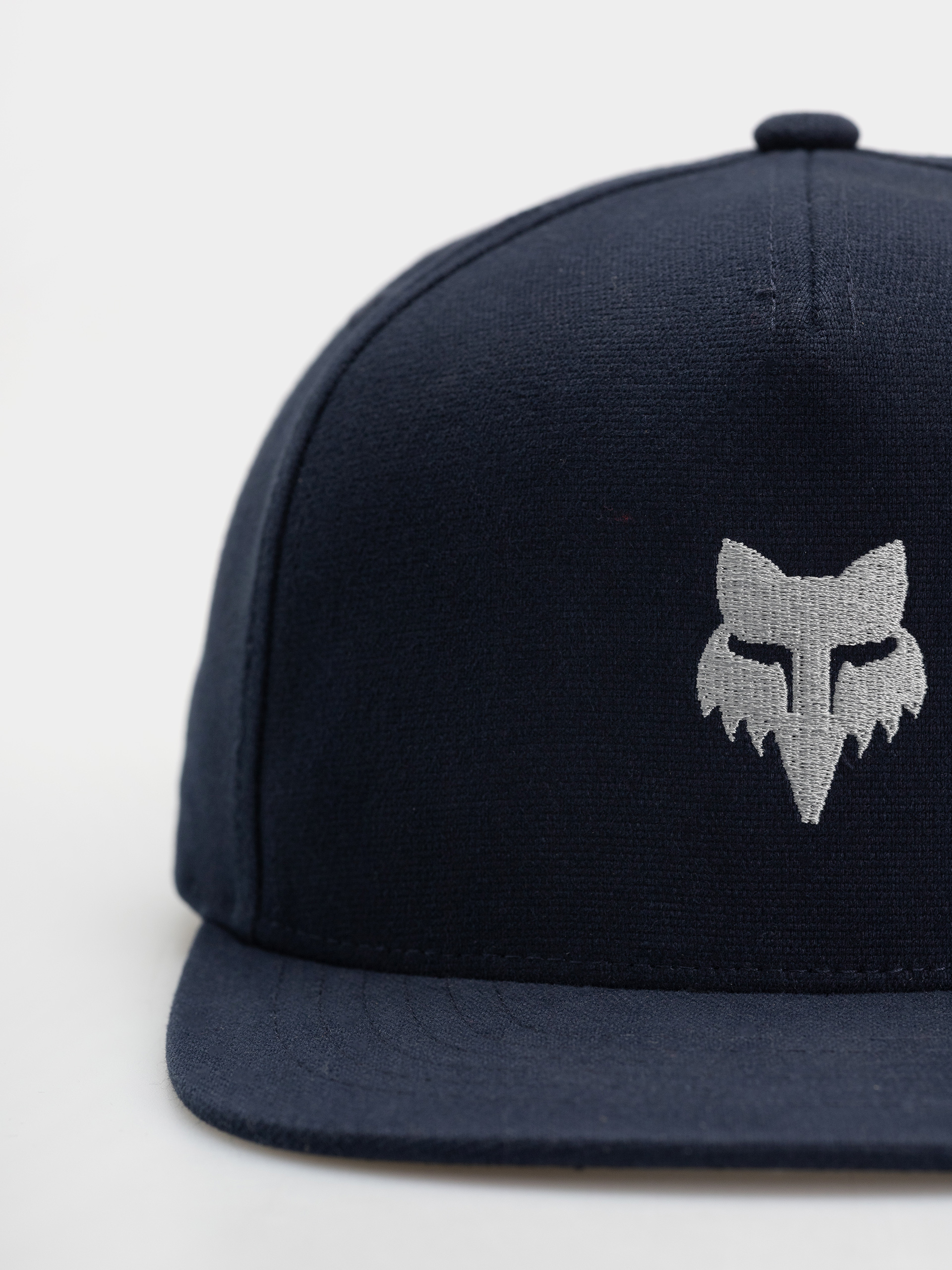 Шапка с козирка Fox Head (midnight)
