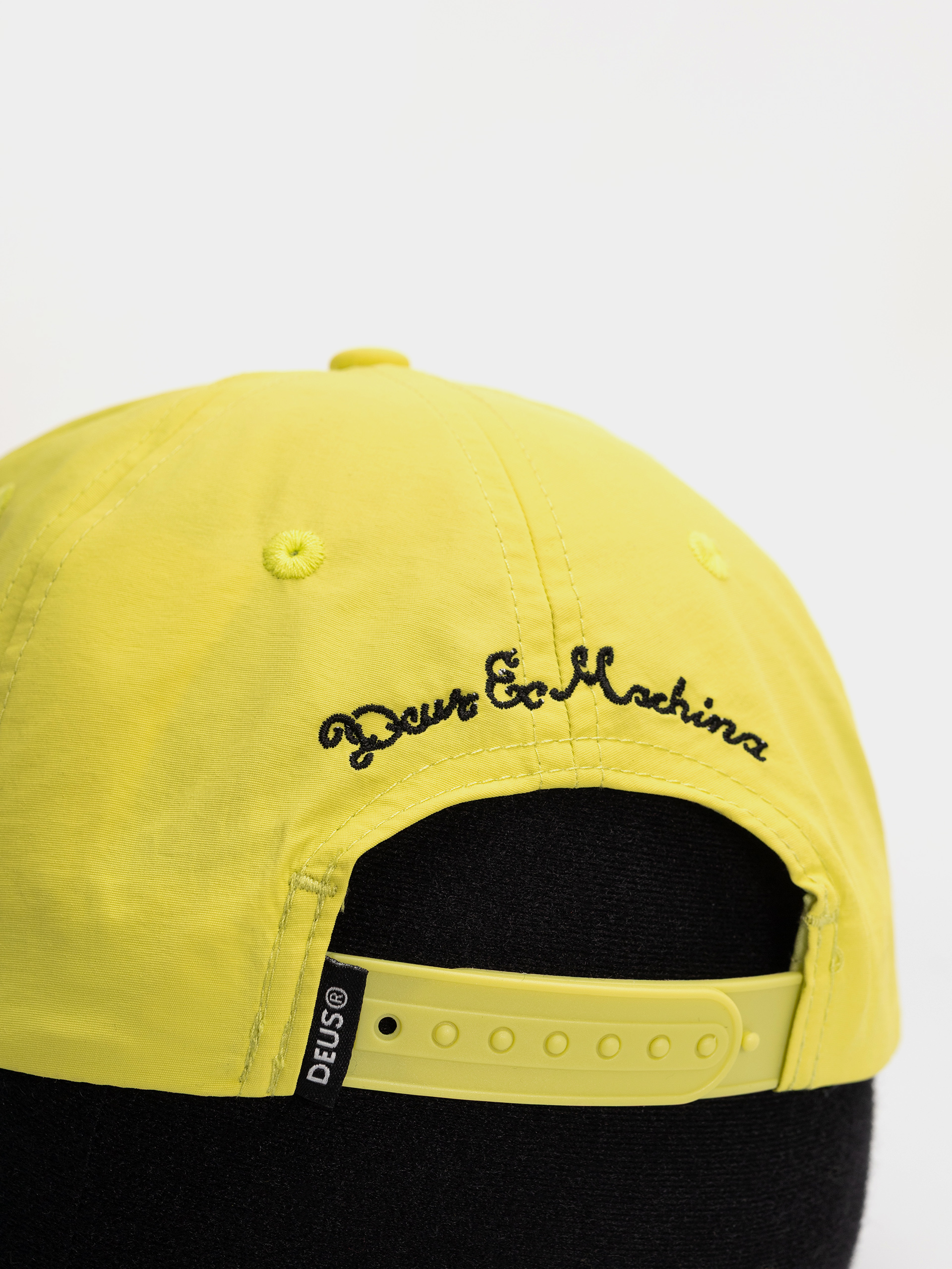 Шапка с козирка Deus Ex Machina Shield Nylon (canary yellow)