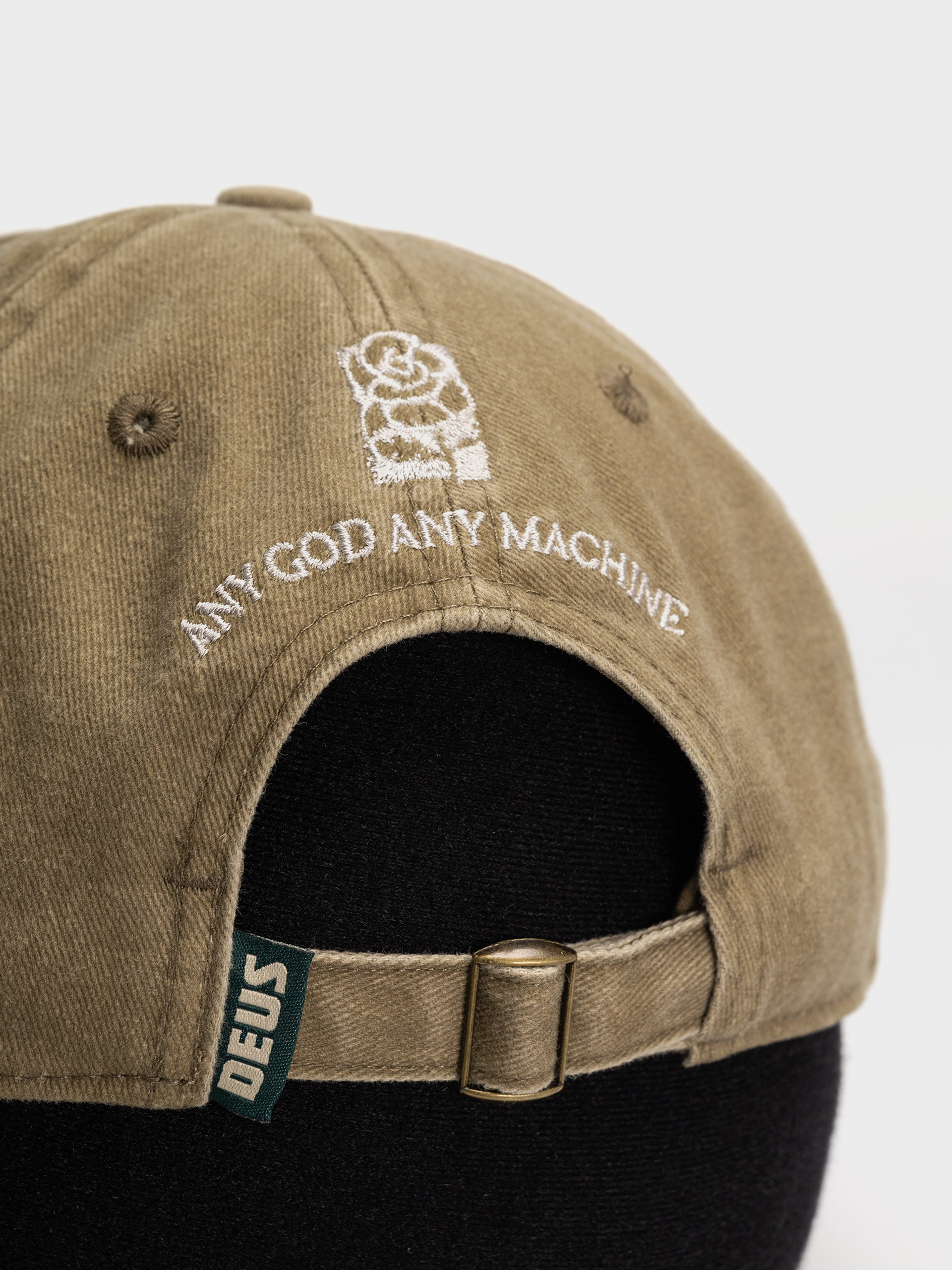 Шапка с козирка Deus Ex Machina Decorative (dark olive)