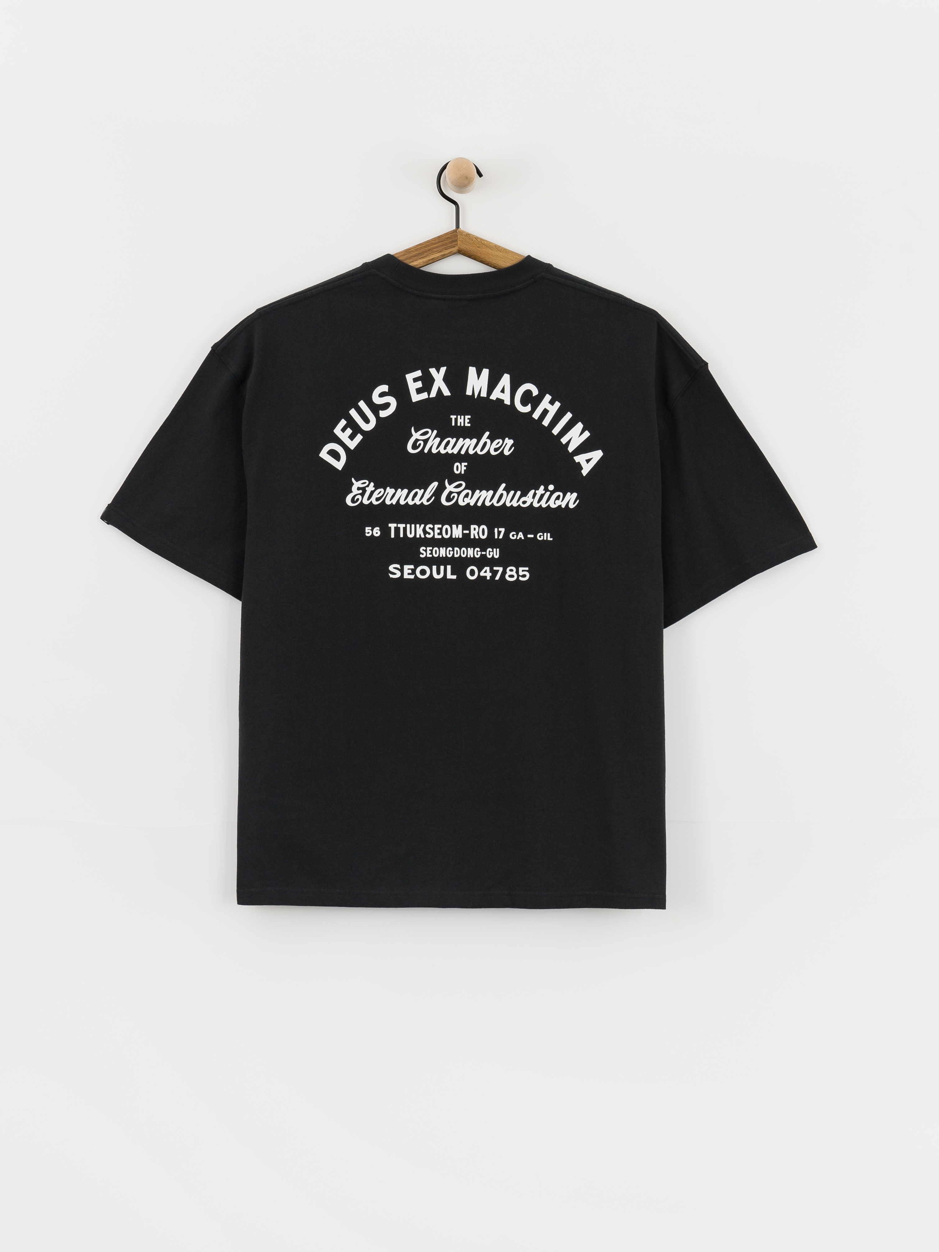 Тениска Deus Ex Machina Seoul Sign (black)