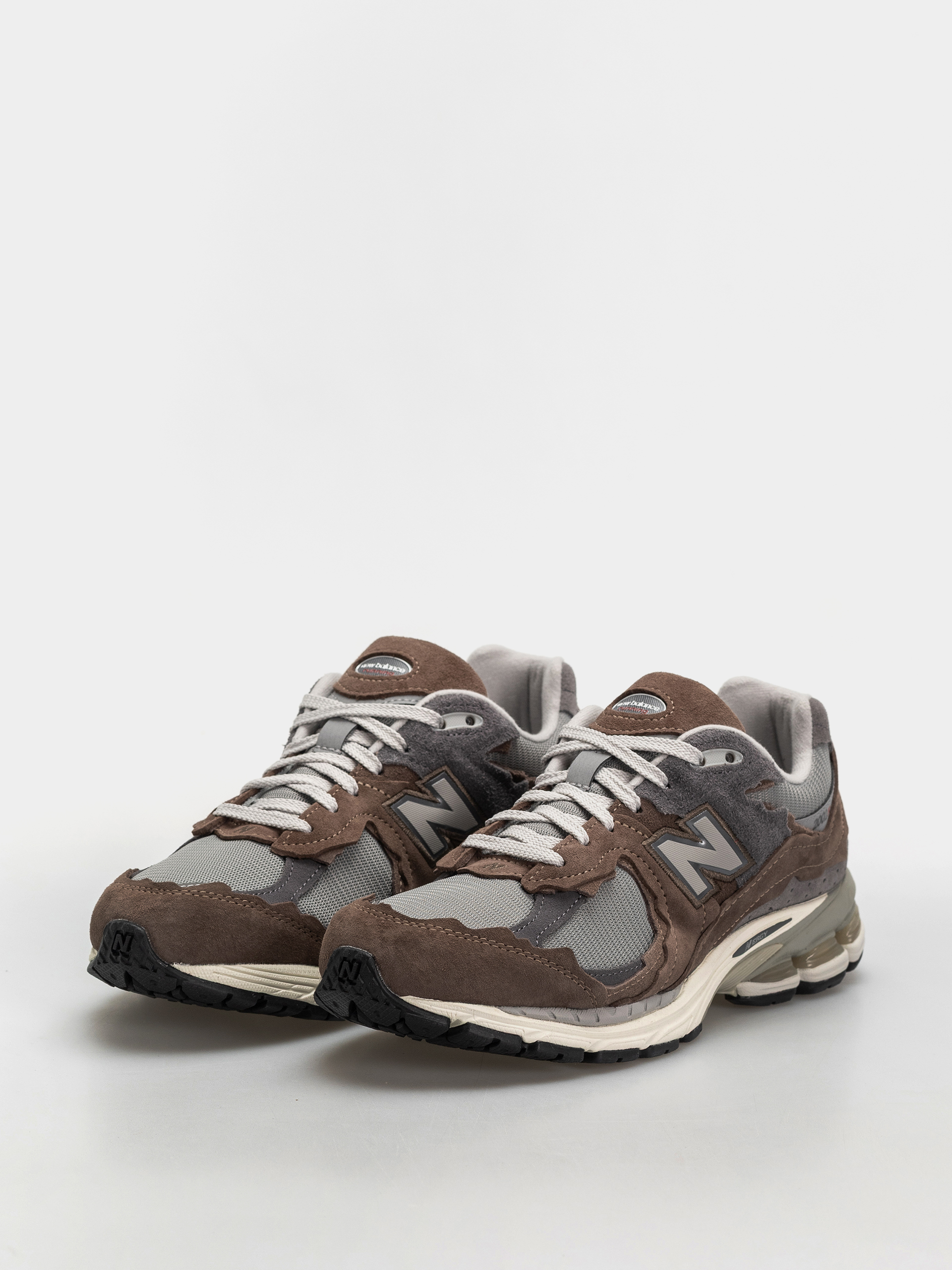 Обувки New Balance 2002 (cortado/raincloud)