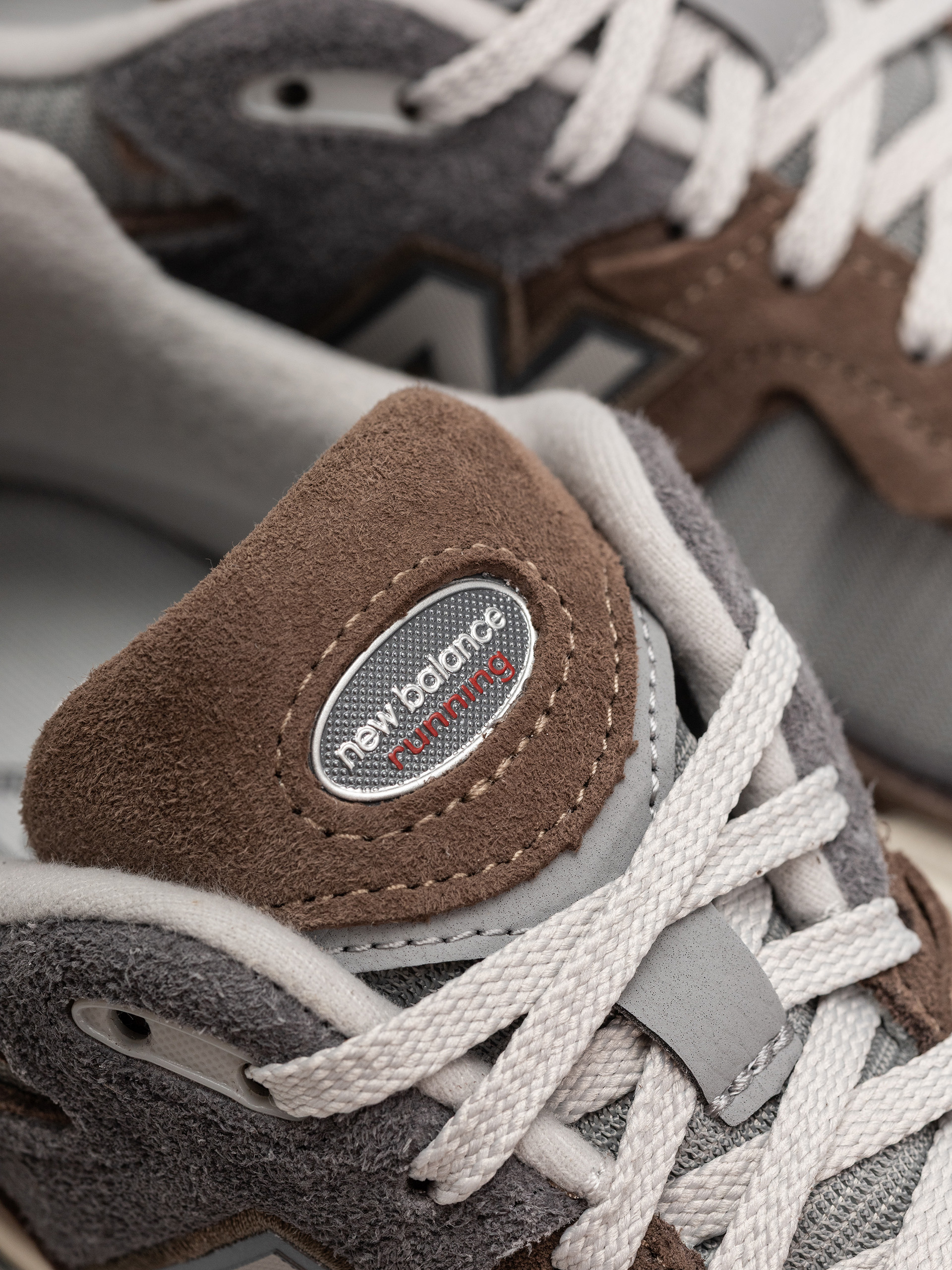 Обувки New Balance 2002 (cortado/raincloud)