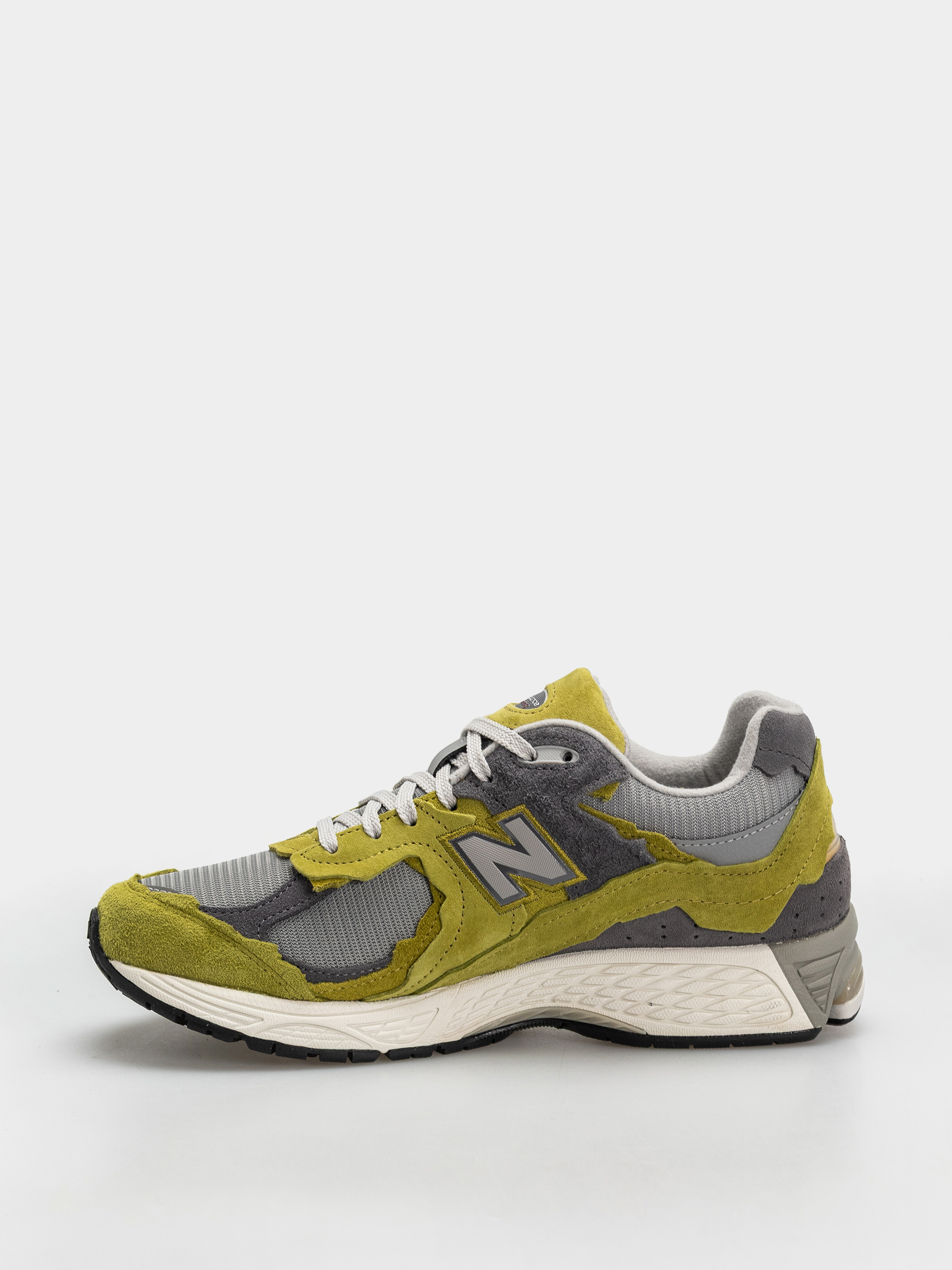 Обувки New Balance 2002 (sea moss/raincloud)