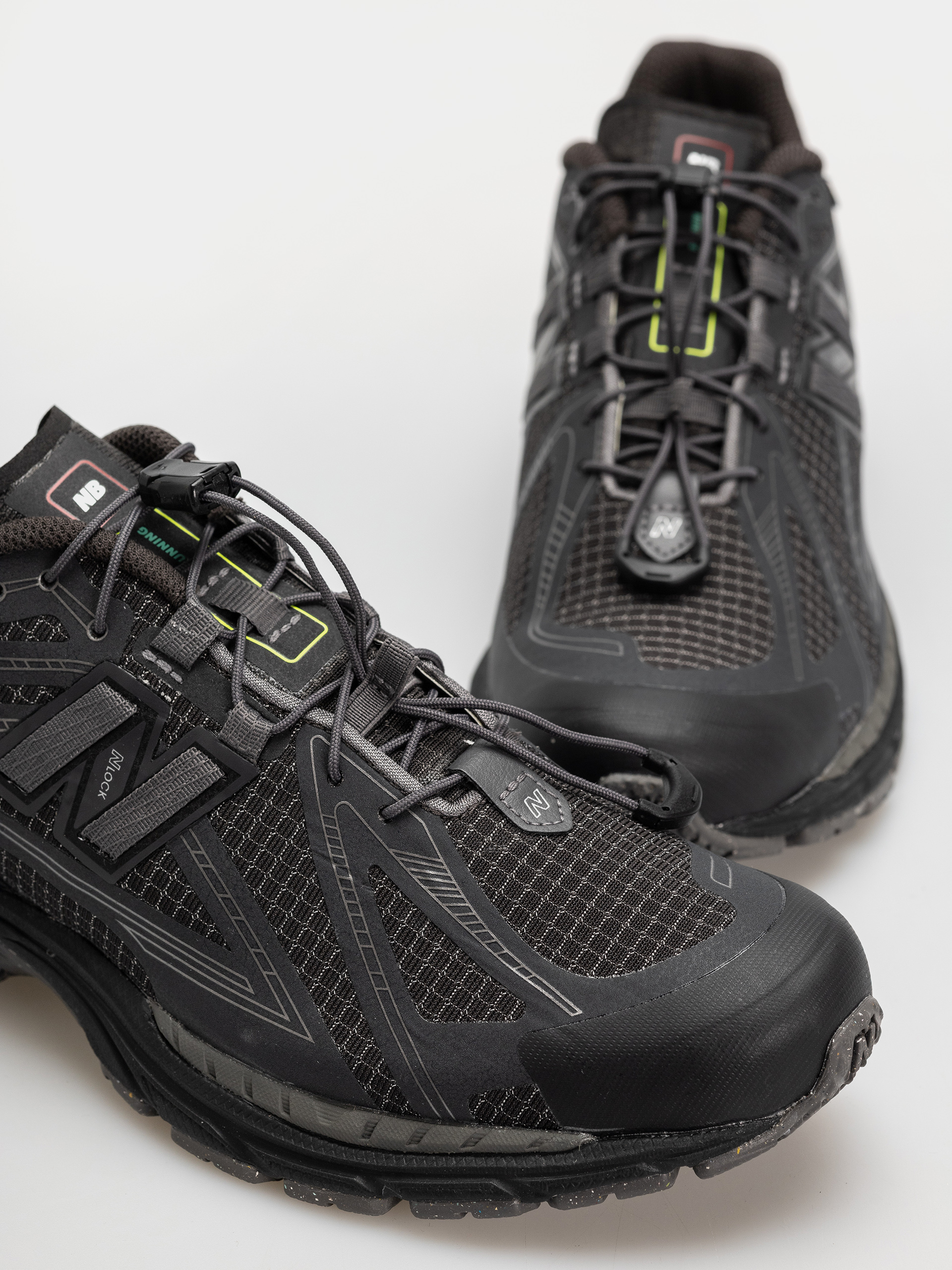 Обувки New Balance 1906 (castlerock/faded black)