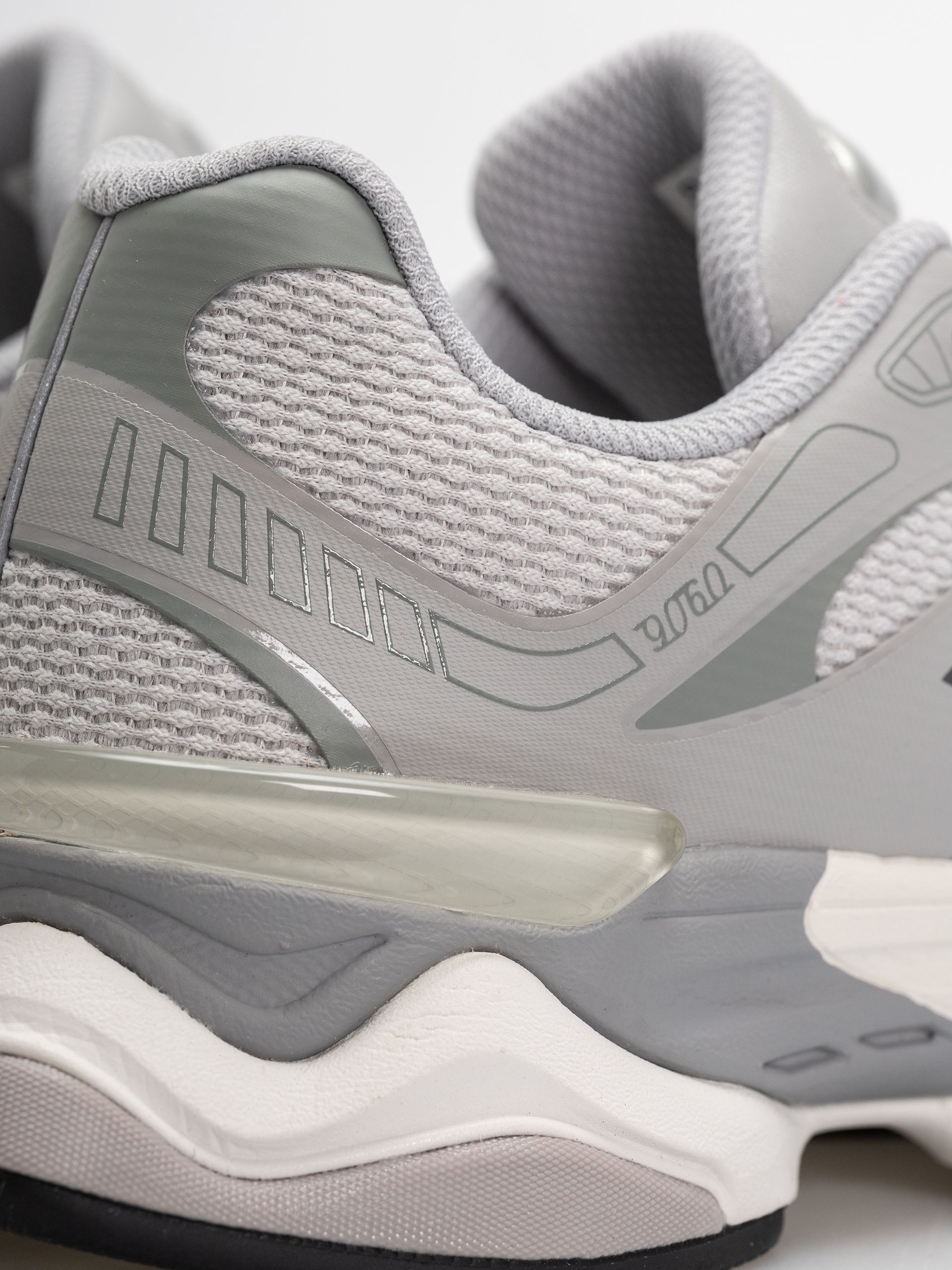 Обувки New Balance 9060 (raincloud/slate grey)