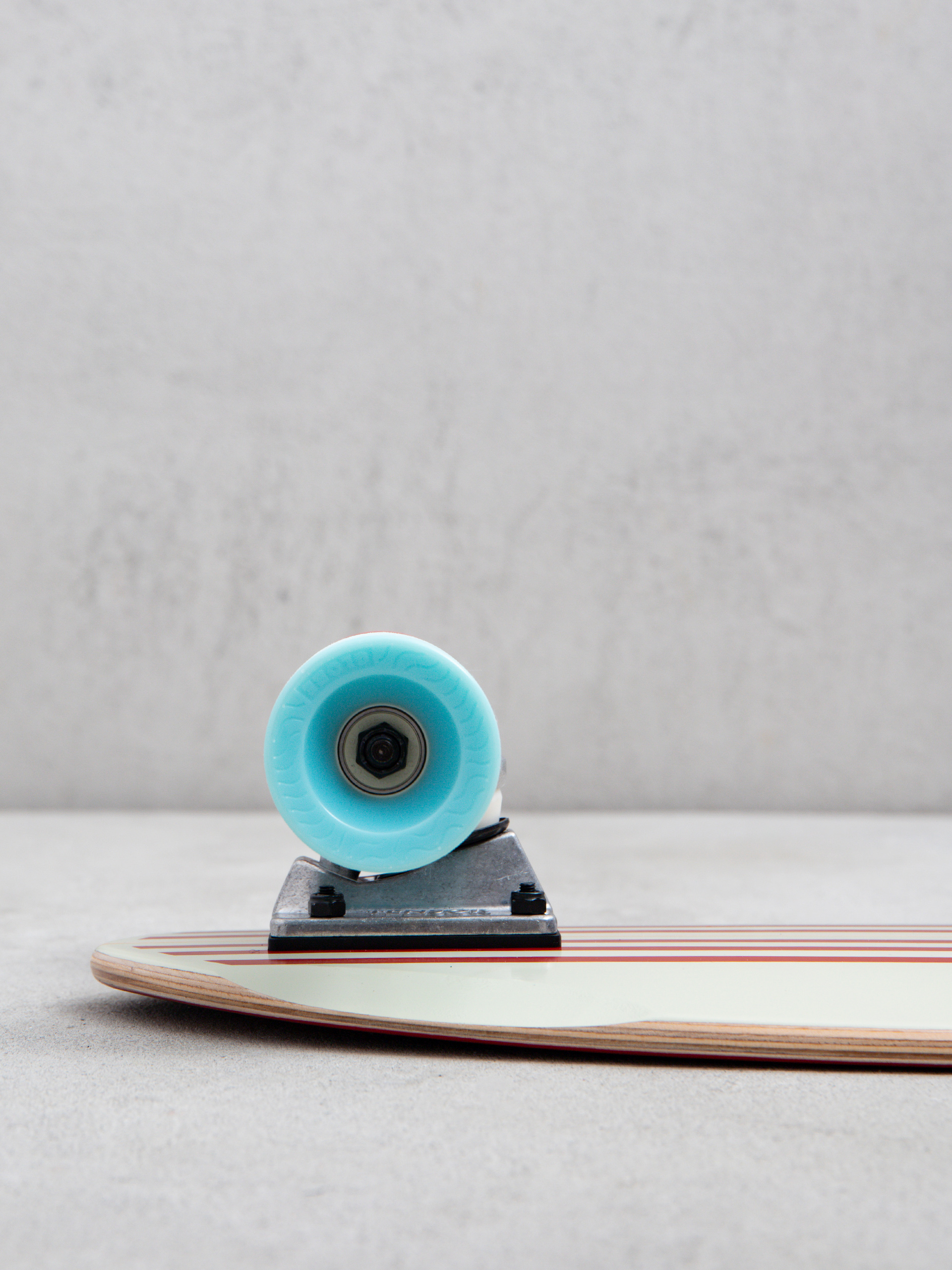 Крузер Globe Sidewalk Slider (red/spider)