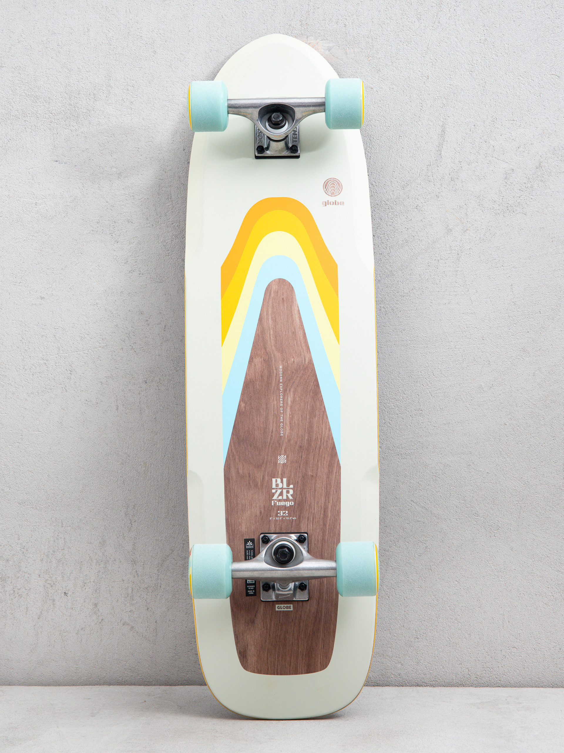 Крузер Globe Blazer Fuego 32