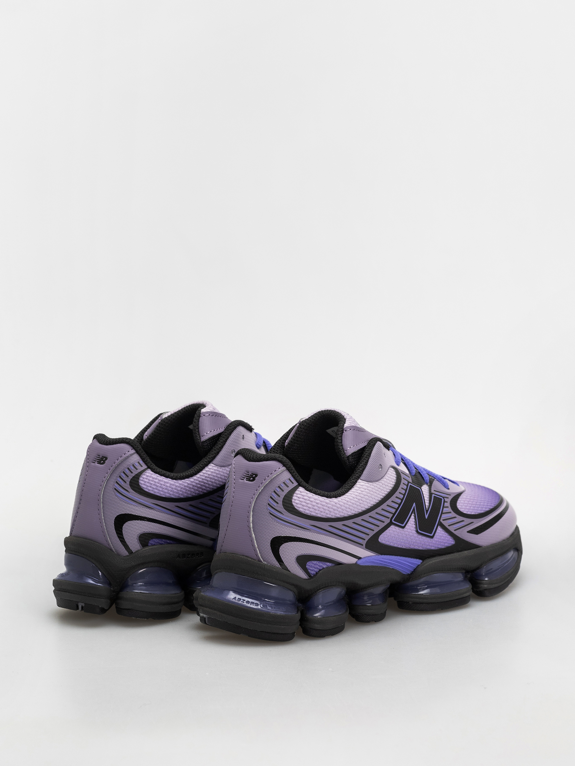 Обувки New Balance 2000 (taro/electric indigo/neptune grey)