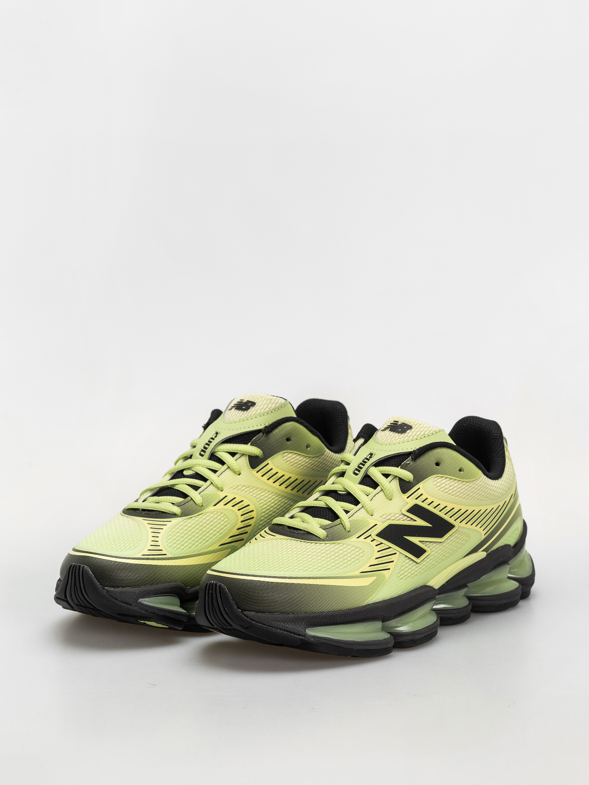 Обувки New Balance 2000 (limelight/dry lime/faded black)