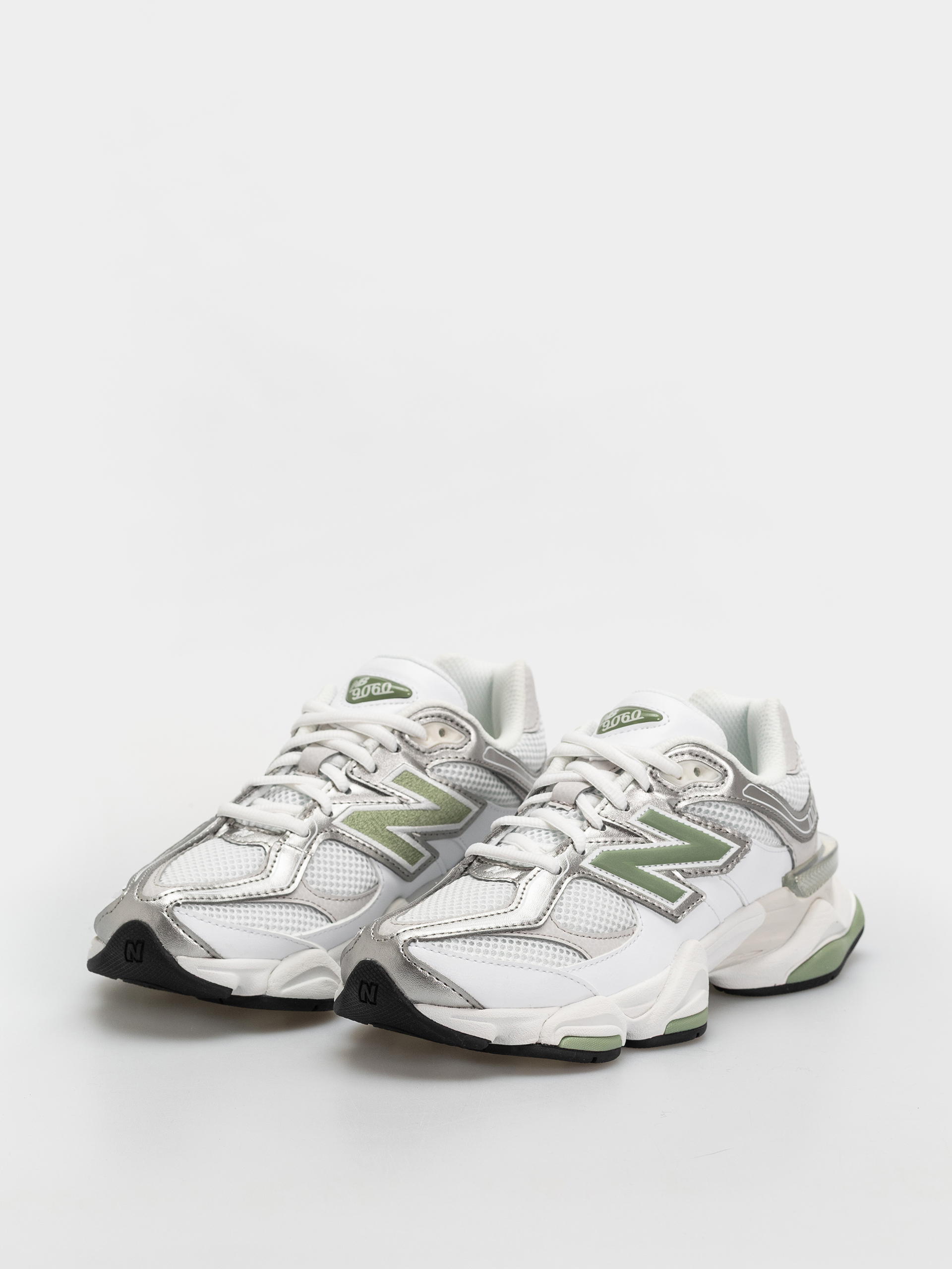 Обувки New Balance 9060 (103 white/oregano)