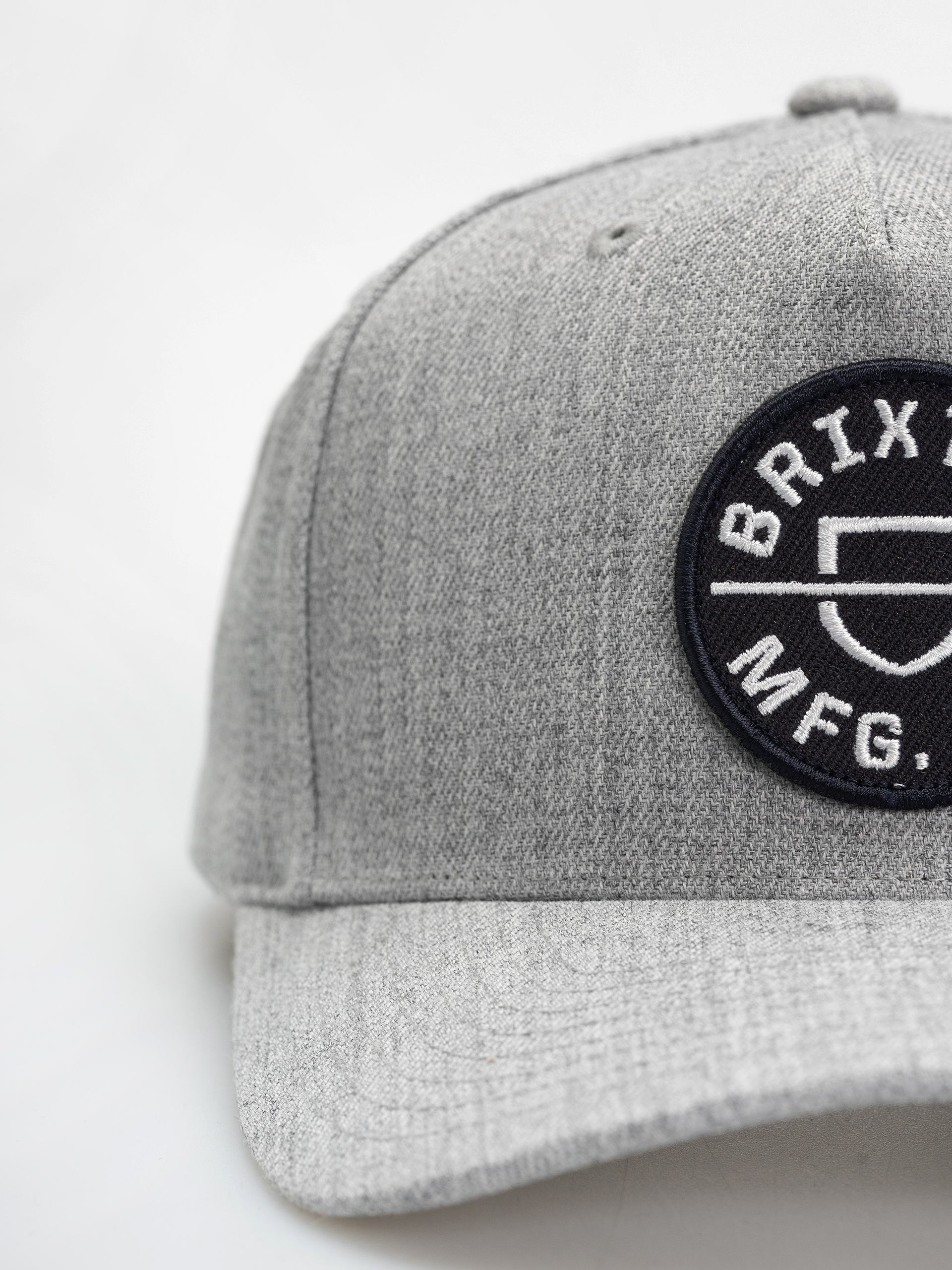 Шапка с козирка Brixton Crest C Mp Snapback (light heather grey/light heath)