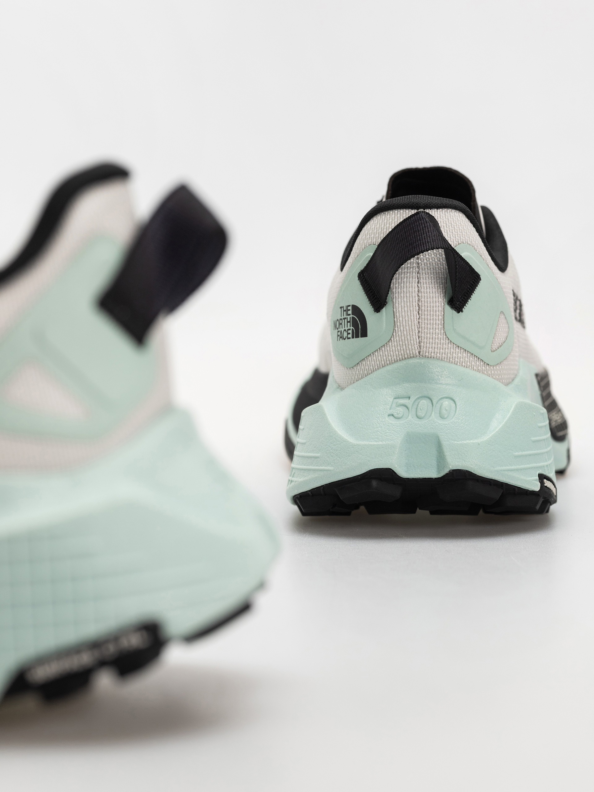 Обувки The North Face Altamesa 500 V2 Wmn (white ash/opal)