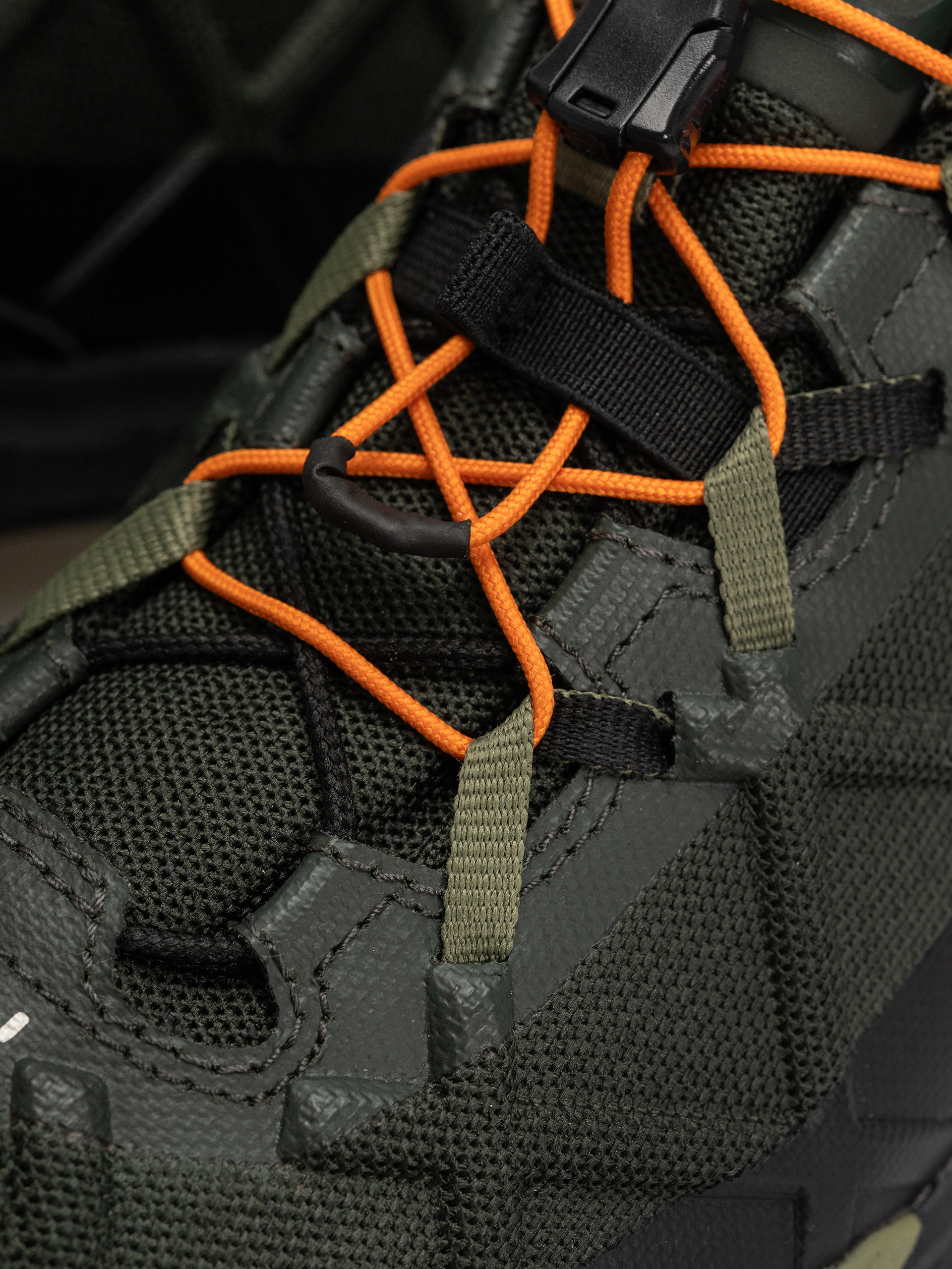 Обувки AKU Rocket DFS GTX (military green/black)