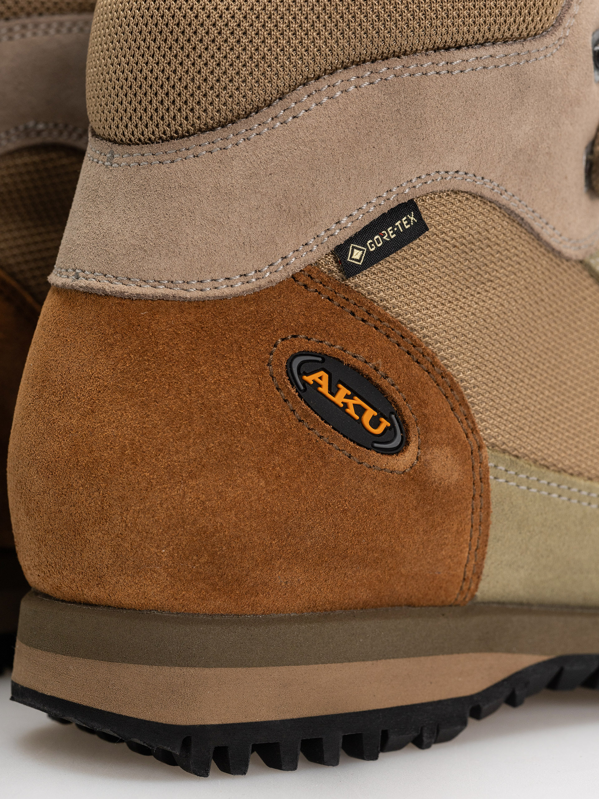 Обувки AKU Ultra Light Original GTX (sand/olive)