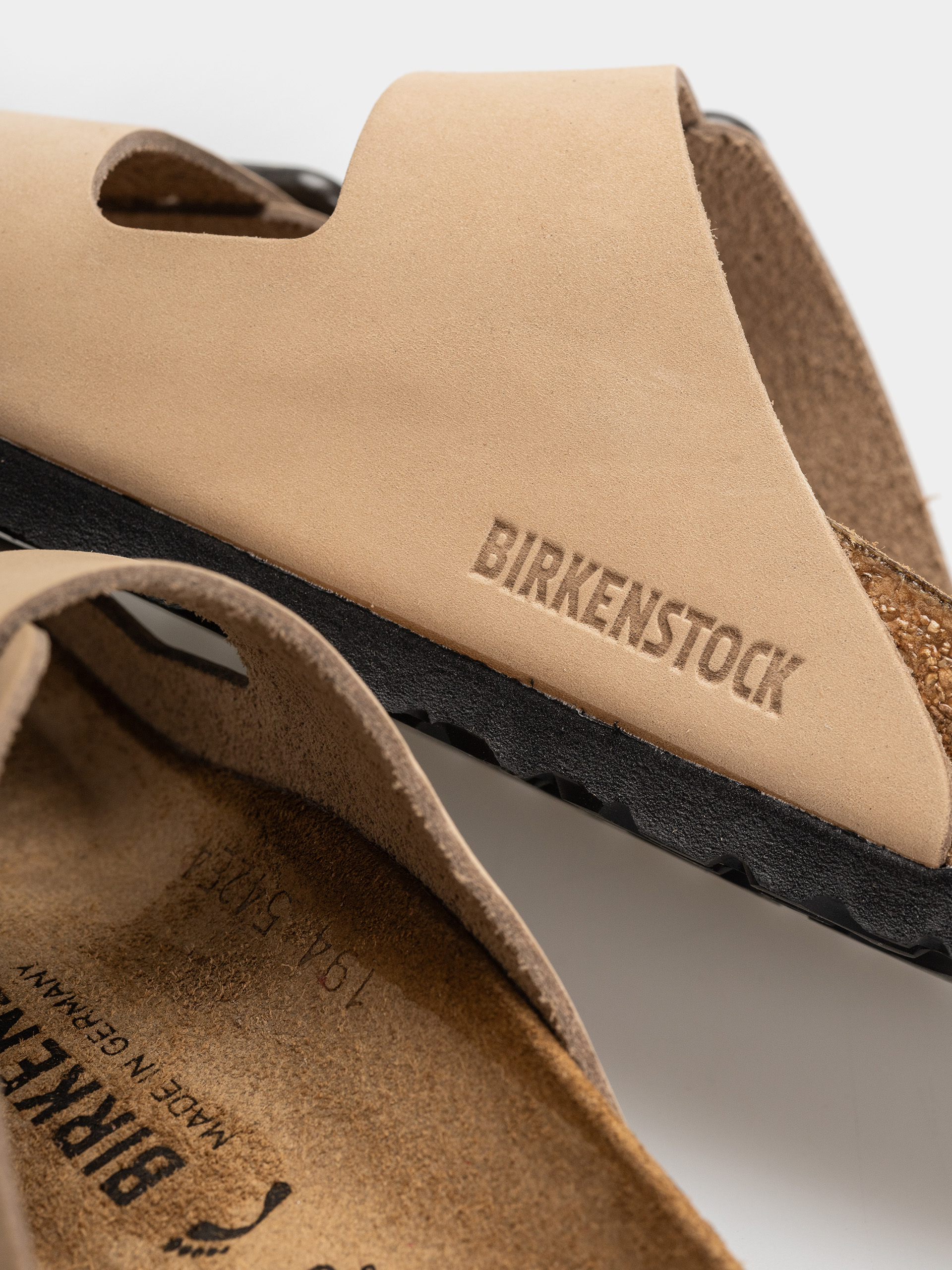Чехли Birkenstock Arizona Wire Buckle Nubuck Leather Narrow (sandcastle)