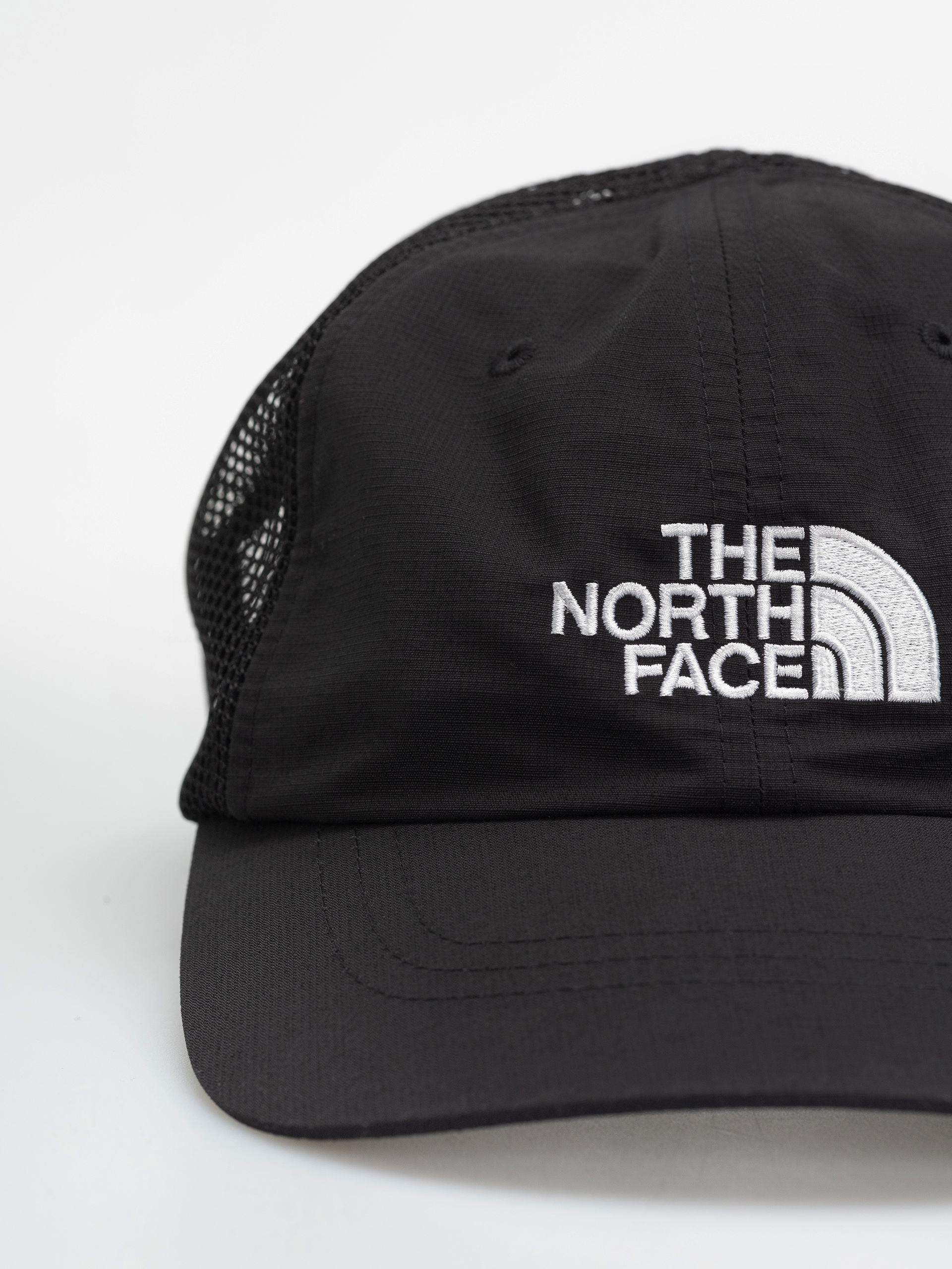 Шапка с козирка The North Face Horizon Trucker (tnf blk/tnf blk)