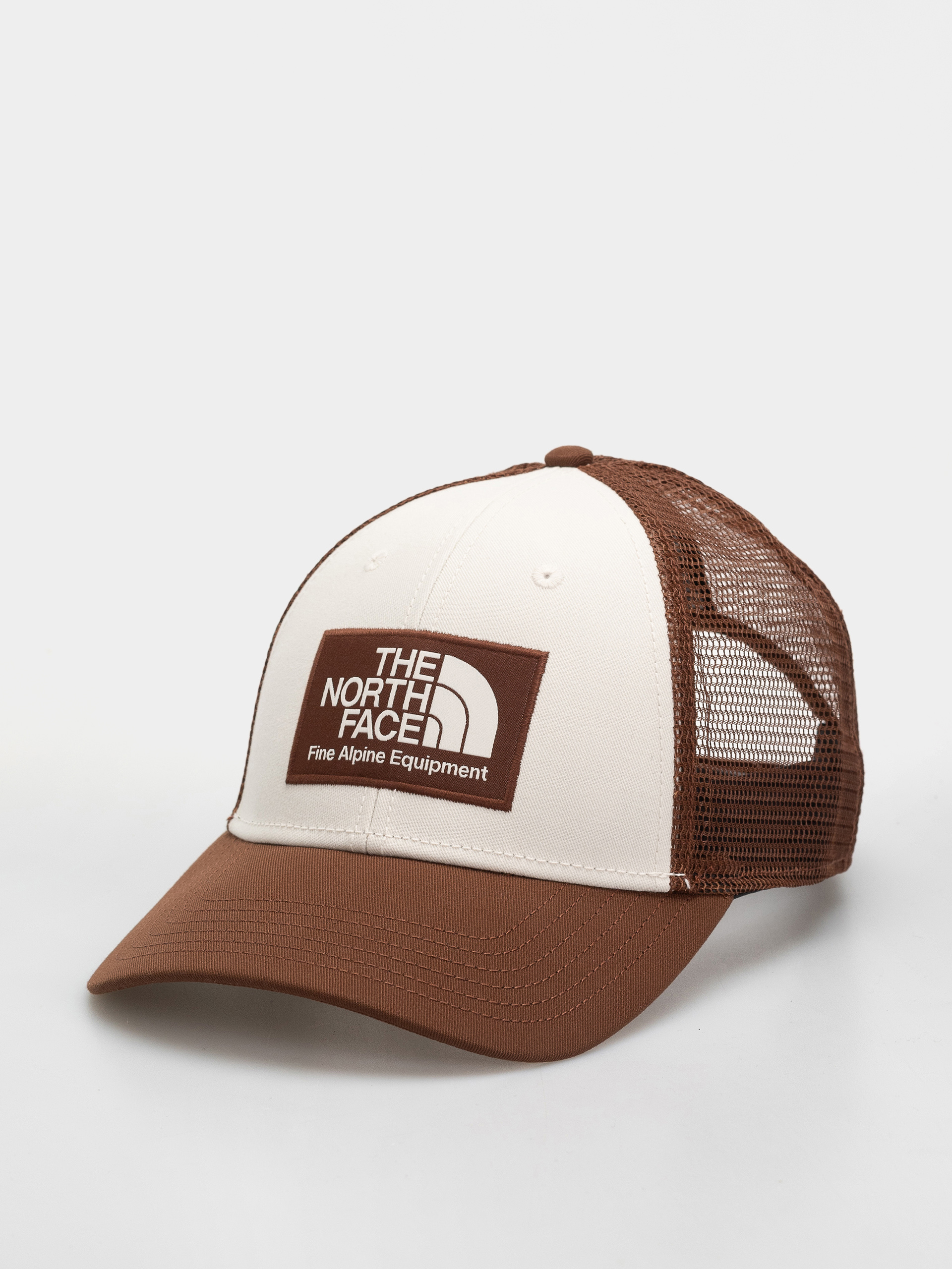Шапка с козирка The North Face Mudder Trucker