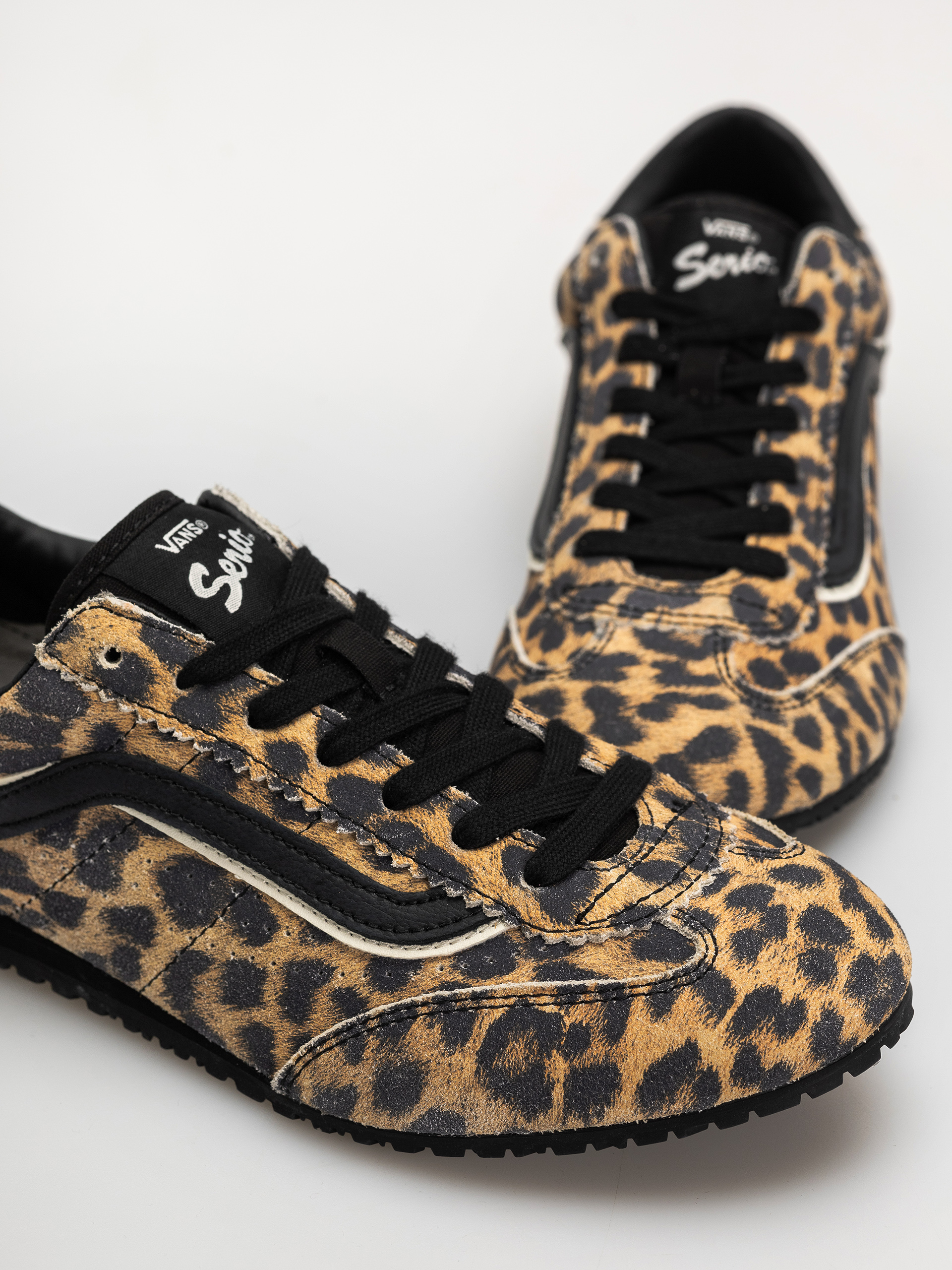Обувки Vans Super Lowpro (leopard/black)