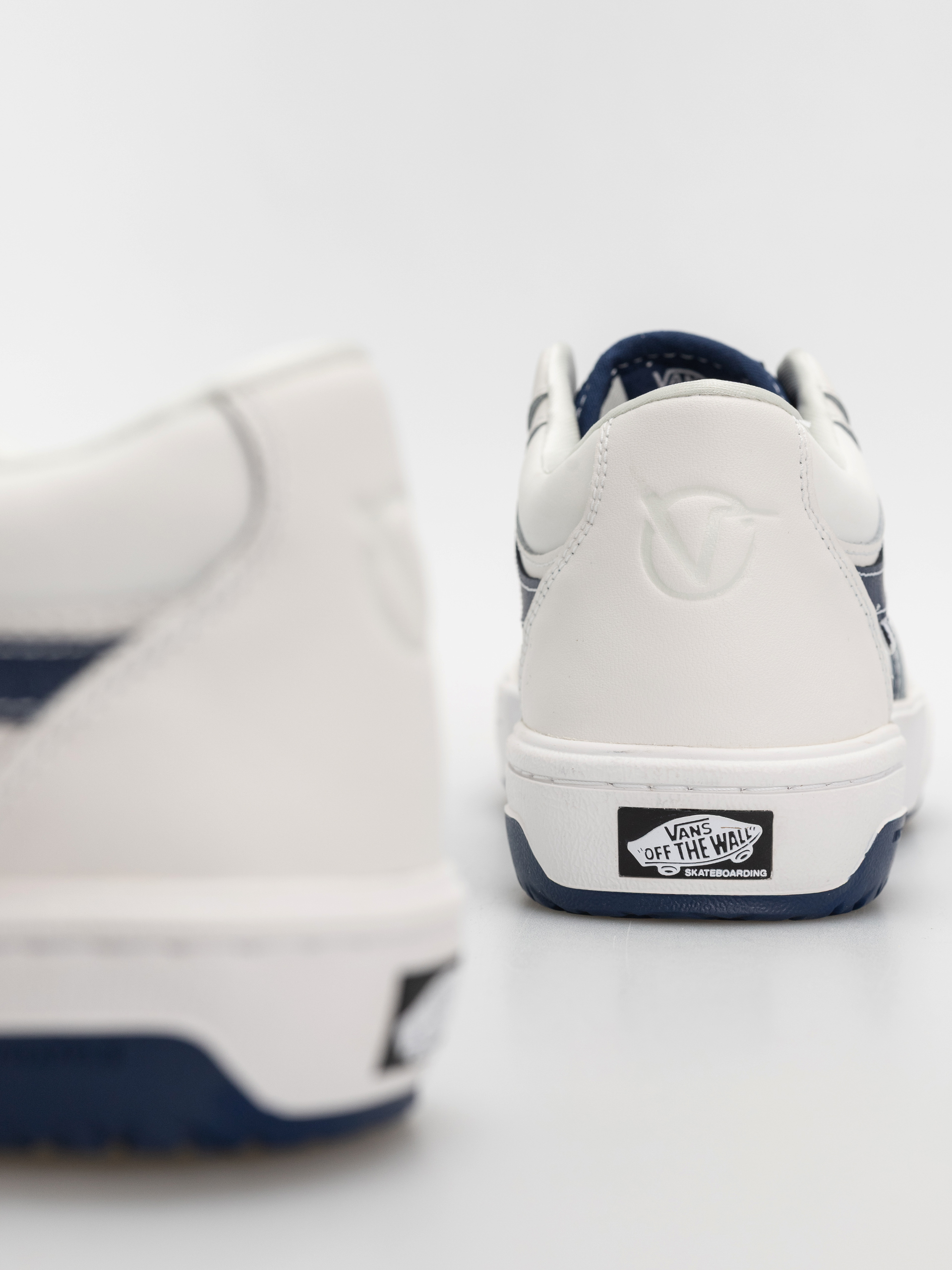 Обувки Vans Skate Rowan 2 (white/navy)