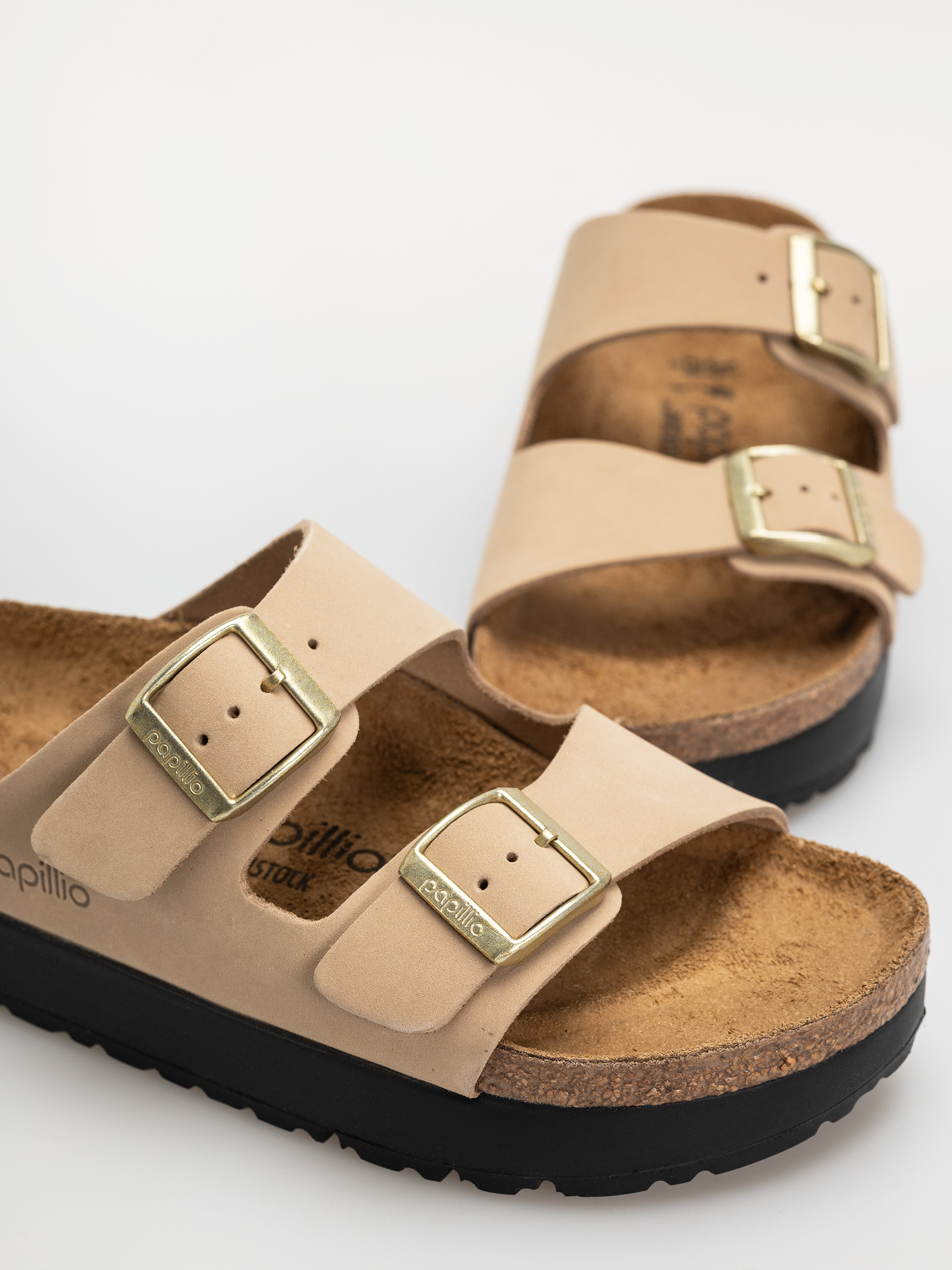 Чехли Birkenstock Arizona Flex Platform Nubuck Leather Narrow Wmn (sandcastle)