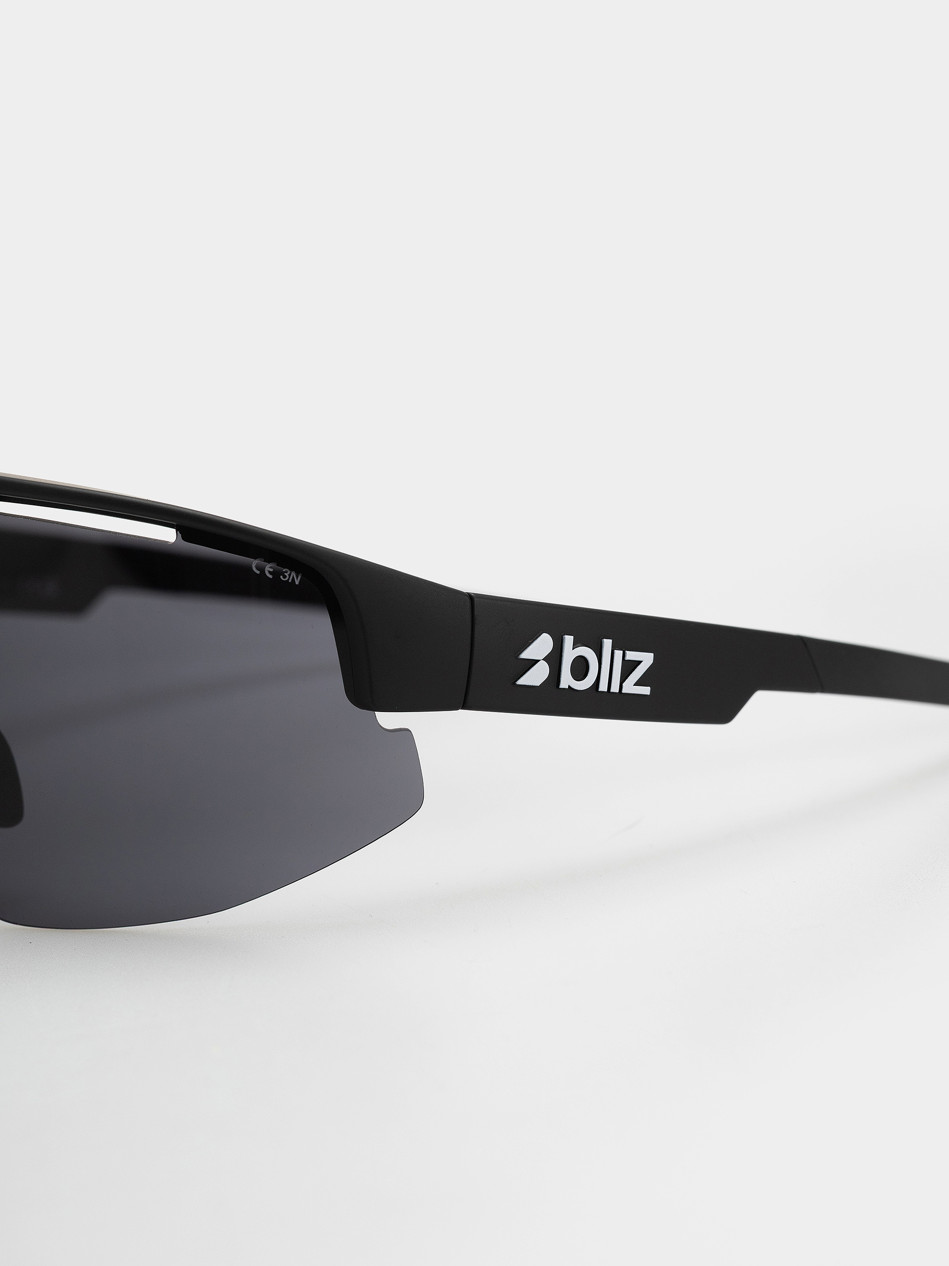 Слънчеви очила Bliz Matrix (matte black/smoke)