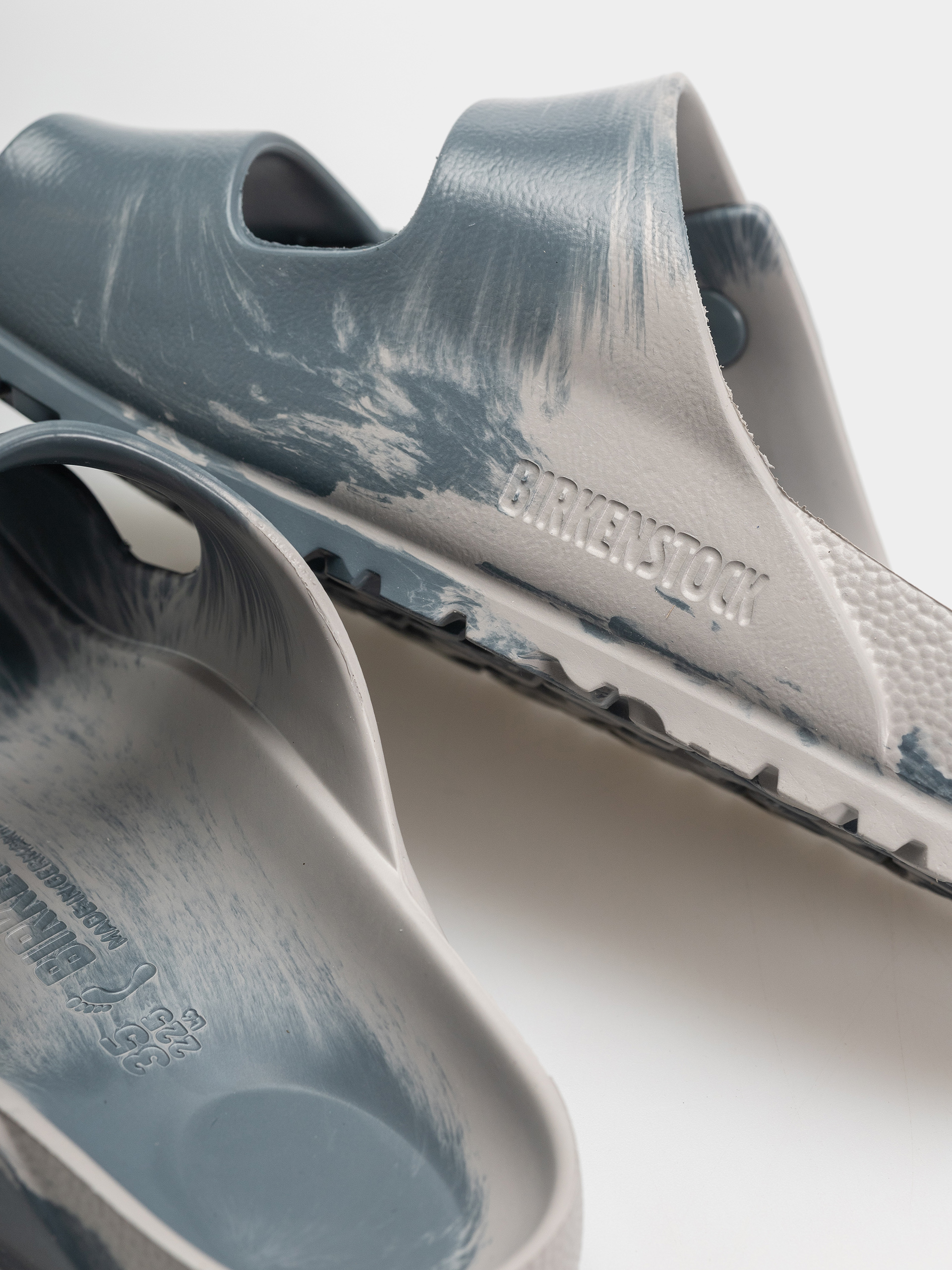 Чехли Birkenstock Arizona Essentials EVA Narrow (basalt gray/stone coin multi)