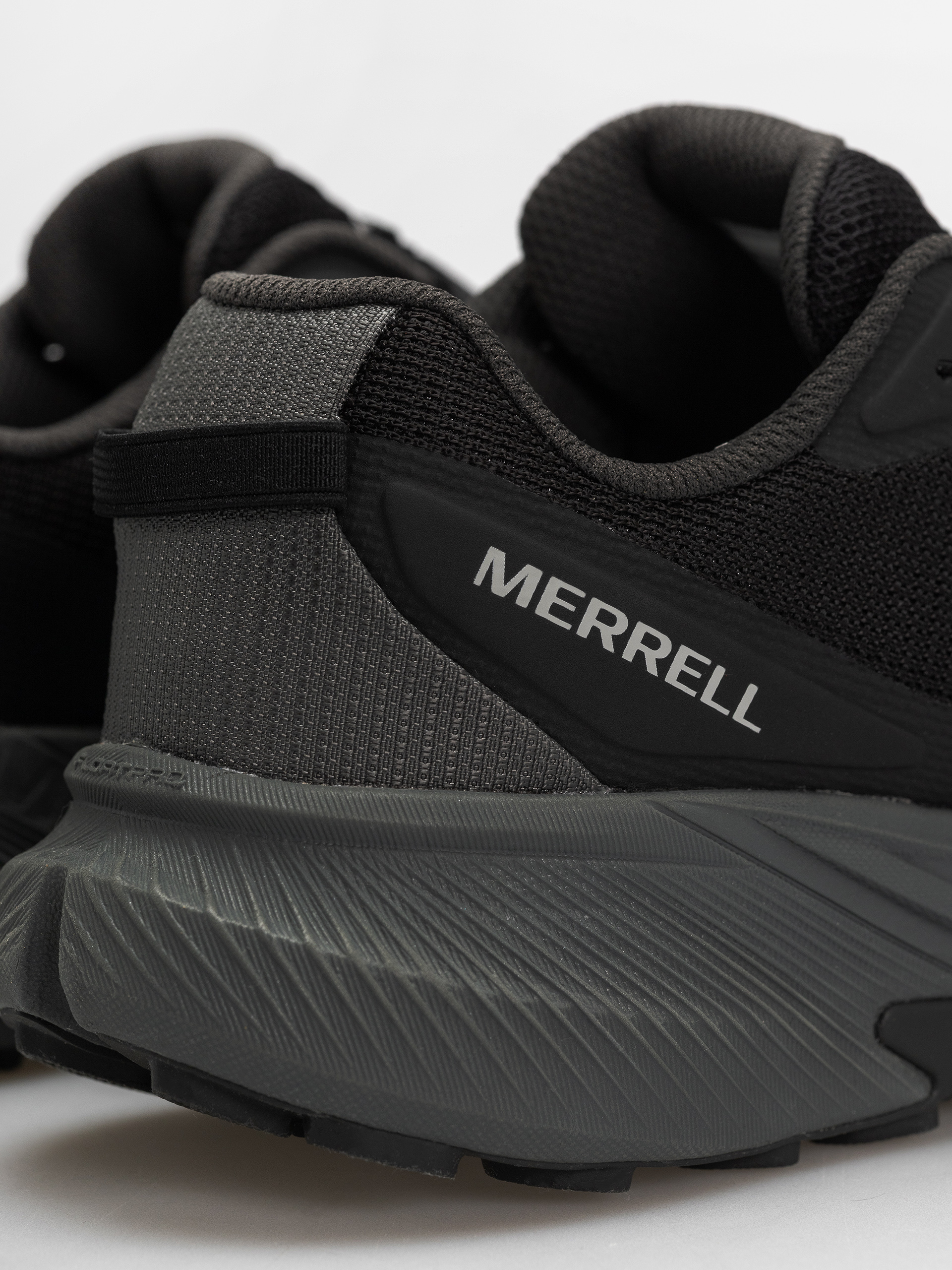 Обувки Merrell Agility Trail (black)