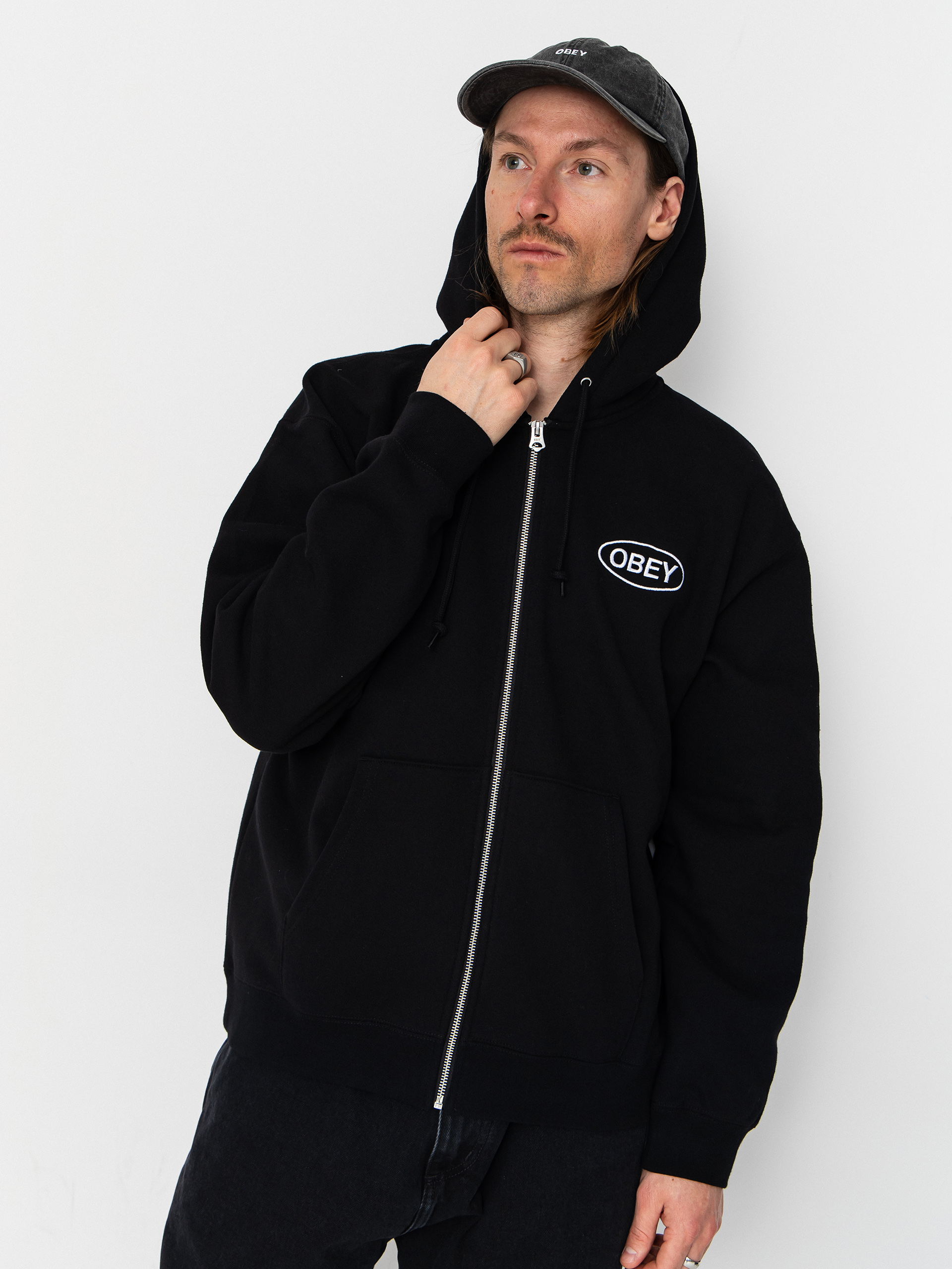 Суитшърт с качулка OBEY Oval ZHD (black)