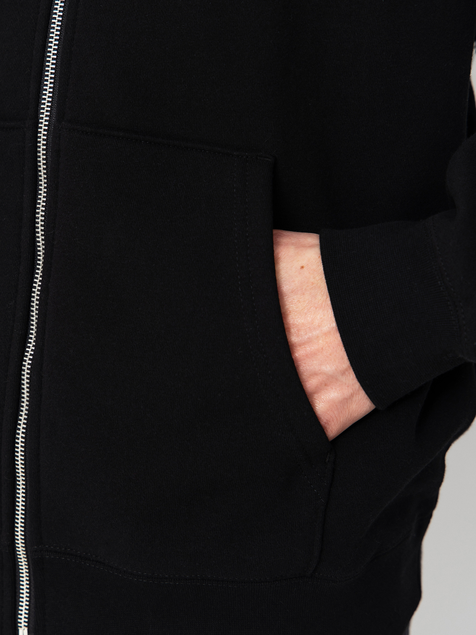 Суитшърт с качулка OBEY Oval ZHD (black)