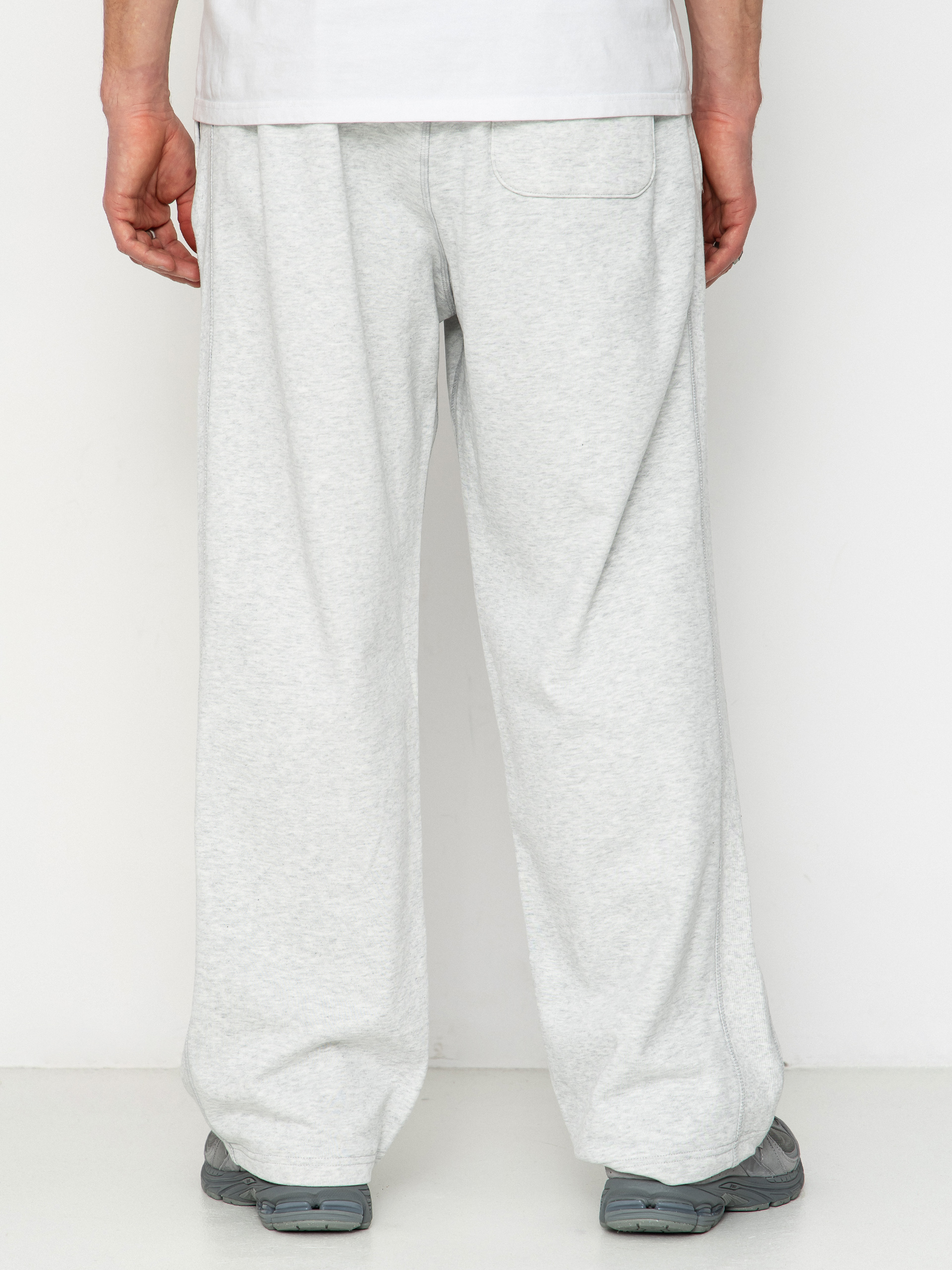 Панталони New Balance Athletics French Terry (ash heather)