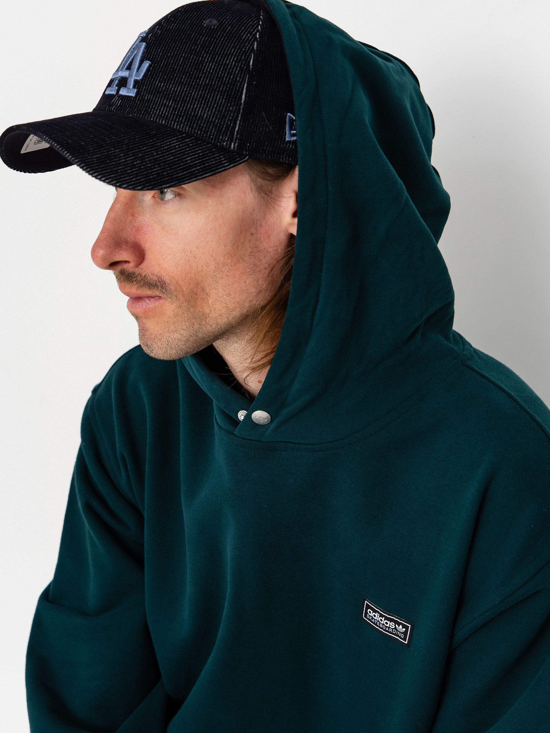 Суитшърт с качулка adidas Gonz Head HD (aurivy/black)