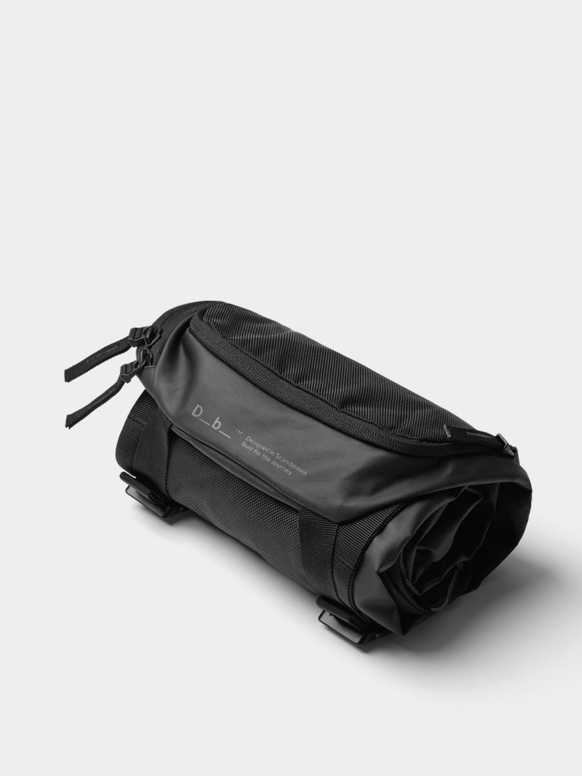 Раница Db Skate Carrier 32L (black out)