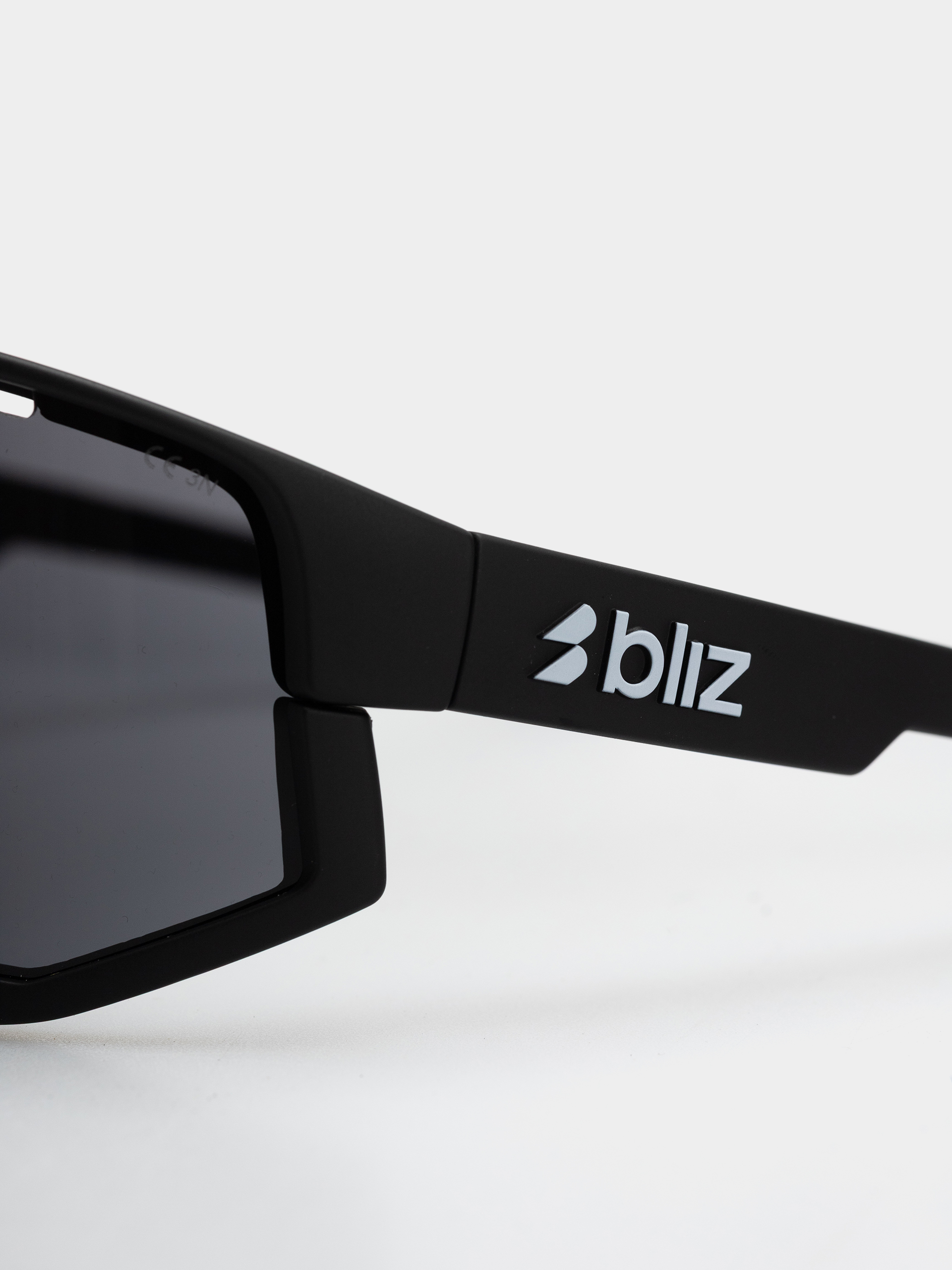 Слънчеви очила Bliz Matrix (matte black/smoke)