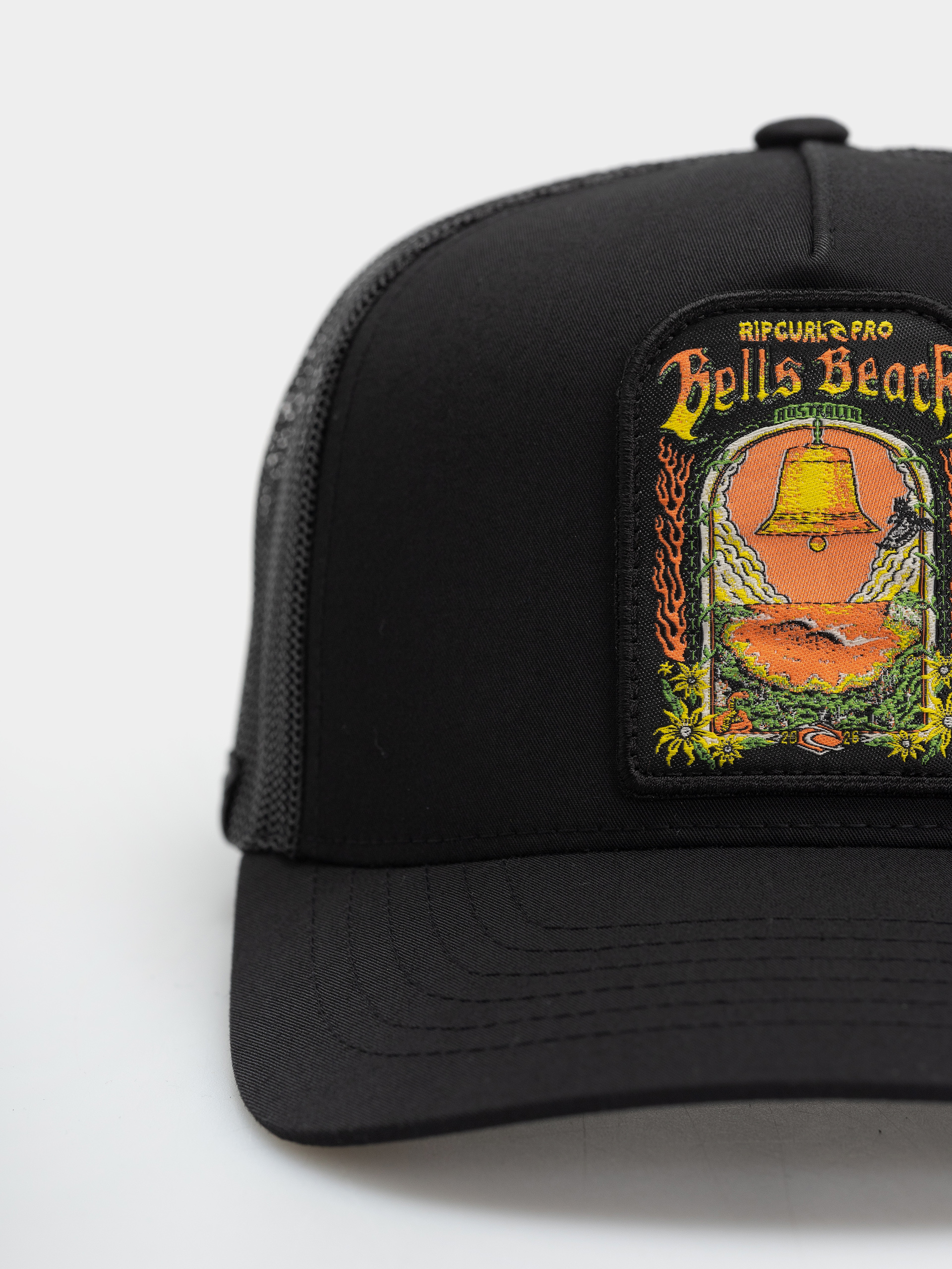 Шапка с козирка Rip Curl Bells Pro 26 Trucker (washed black)