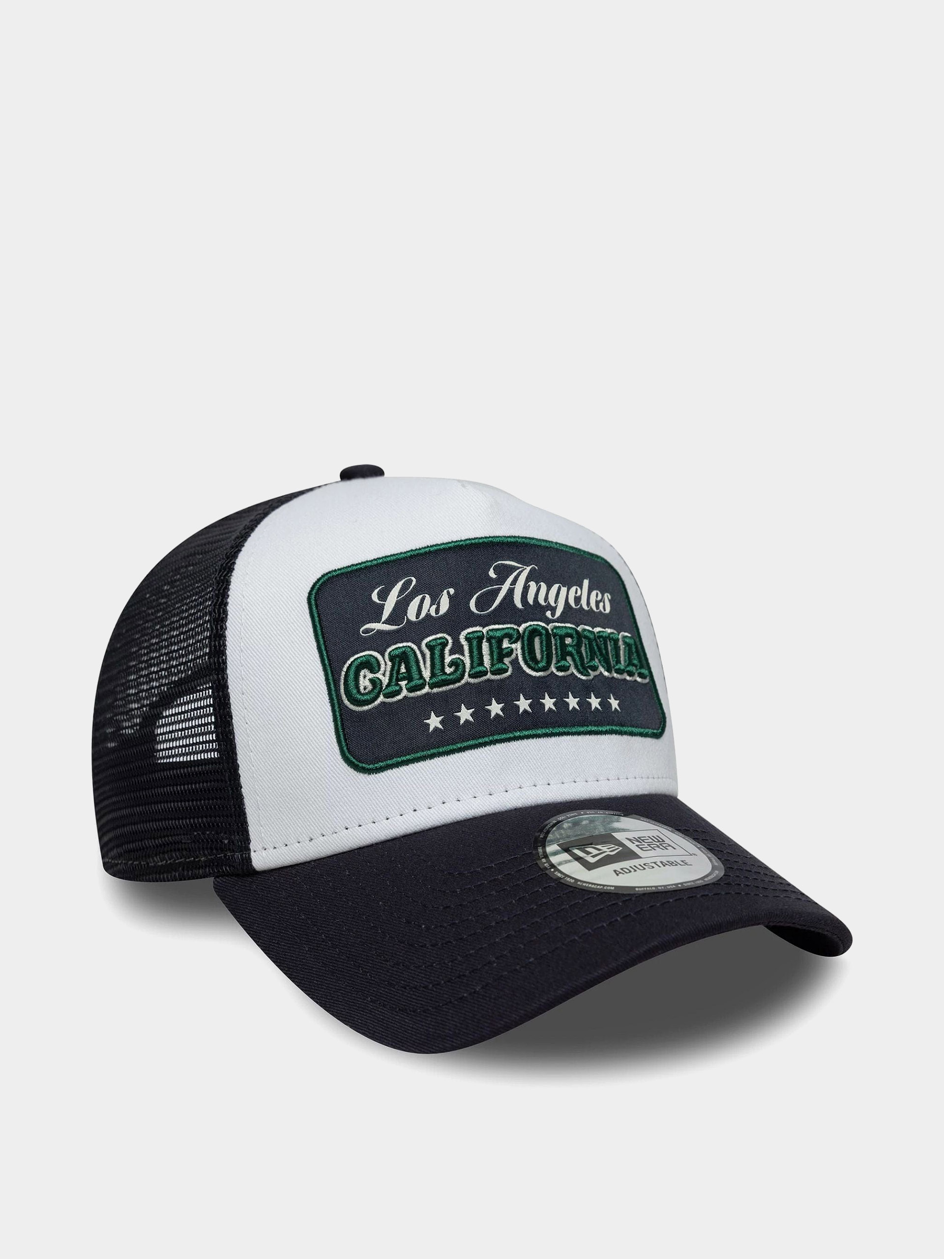 Шапка с козирка New Era Location Patch Trucker (navy/white)